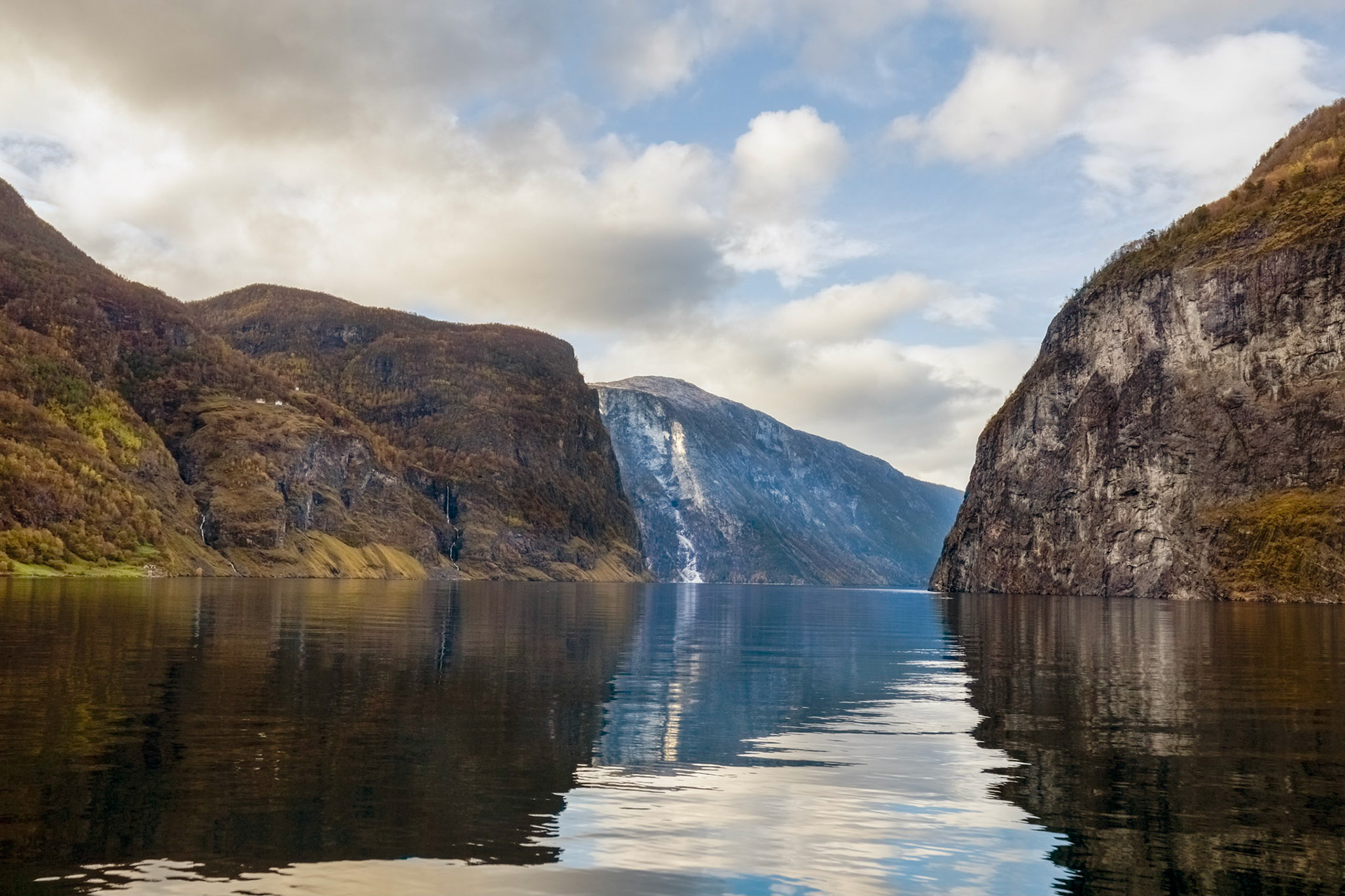 Cruising down the Aurland Fjord to the Sogne Fjord. On the 'Vision of the Fjords' boat from Flåm to Gudvangen, late afternoon.