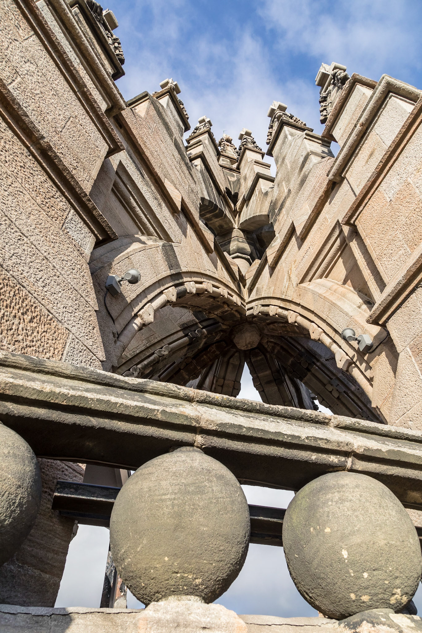 The National Wallace Monument. Detail in The Crown.