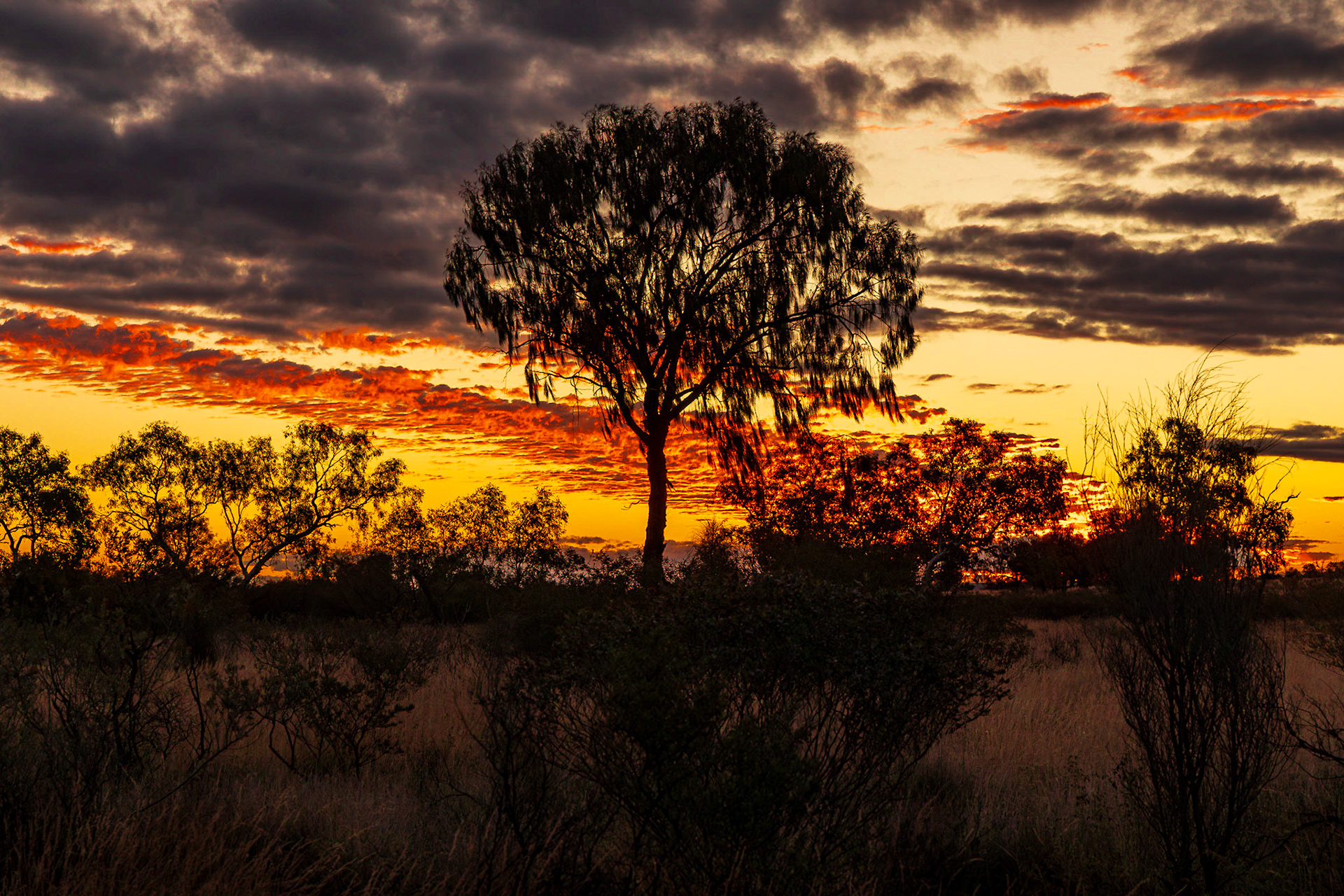 Sunset at Munderri Outstation, Dovers Hills