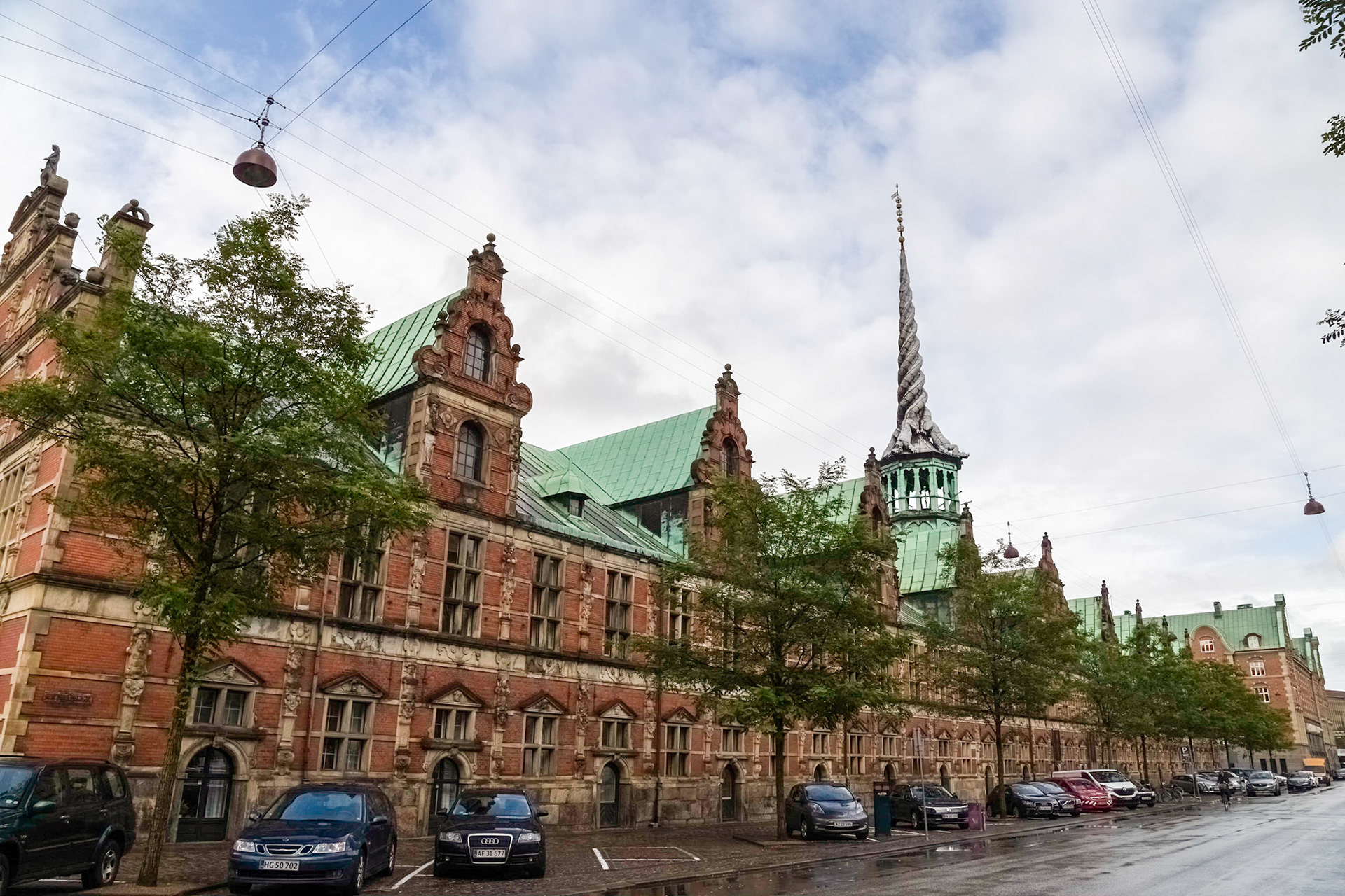 Old Stock Exchange Building, with steeple of intertwined dragon tails