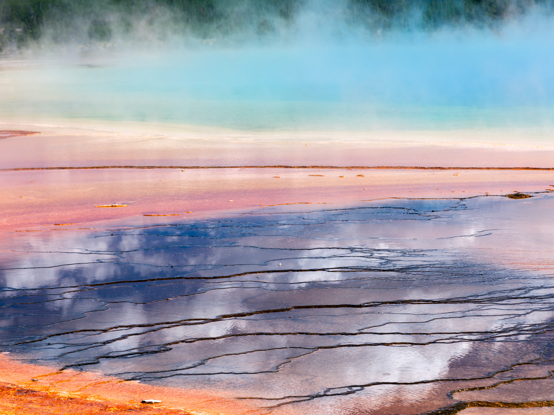 Midway Geyser Basin, Yellowstone National Park, Wyoming.