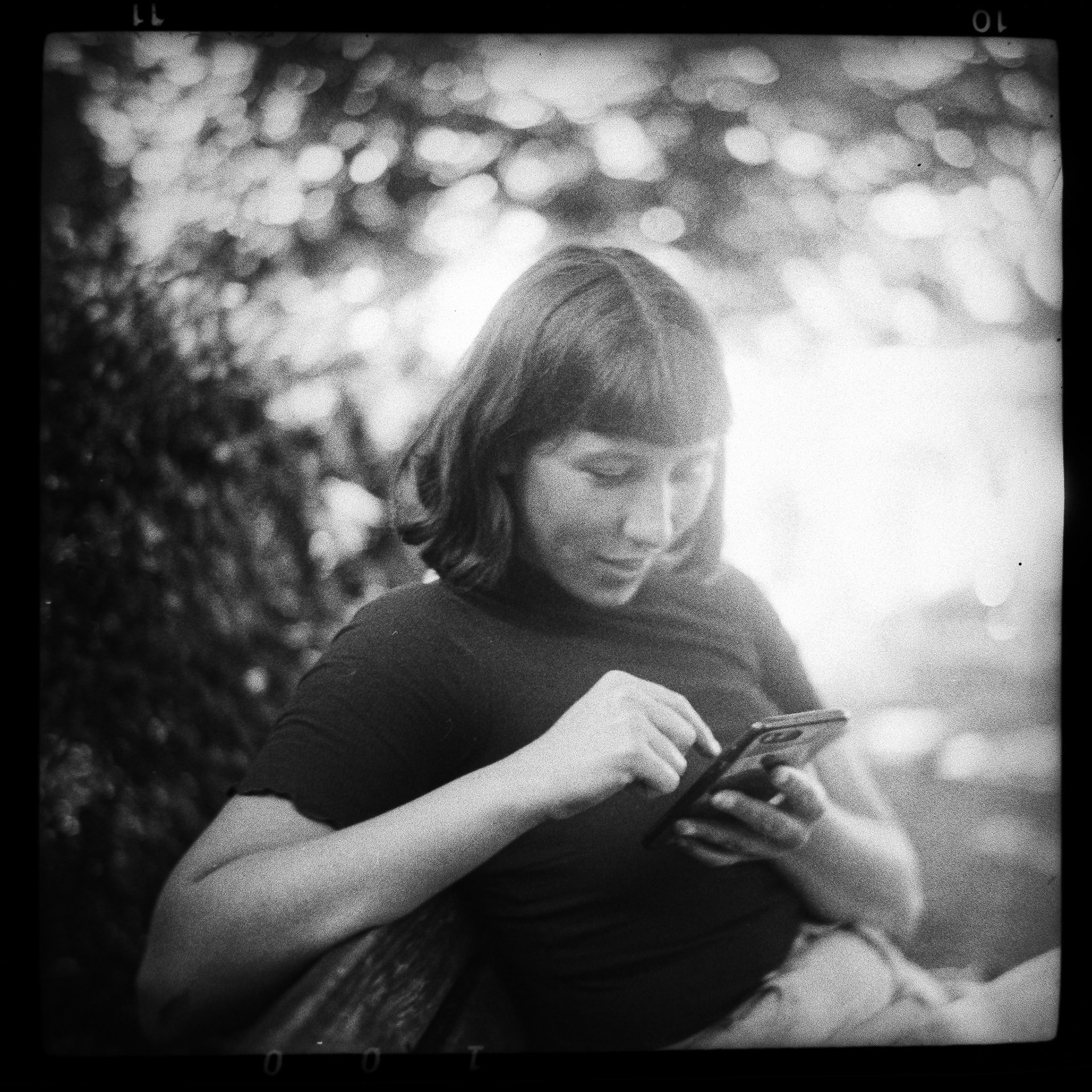 Annina | franka solida iii | radionar 80/2.9 | fomapan 100 | 2021