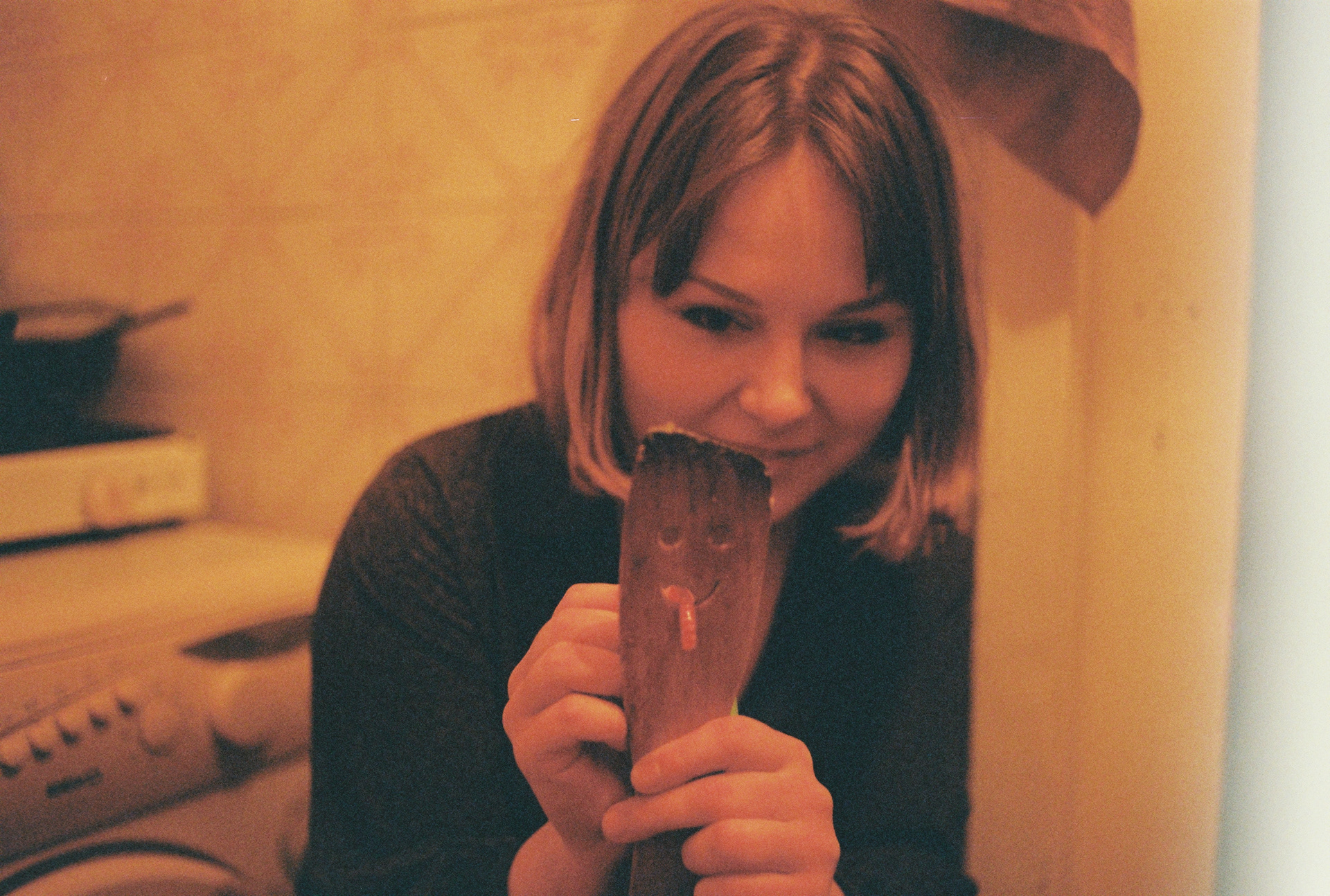 Lina | nikon em | mir-1b 37/2.8 | colorplus 200 | 2021