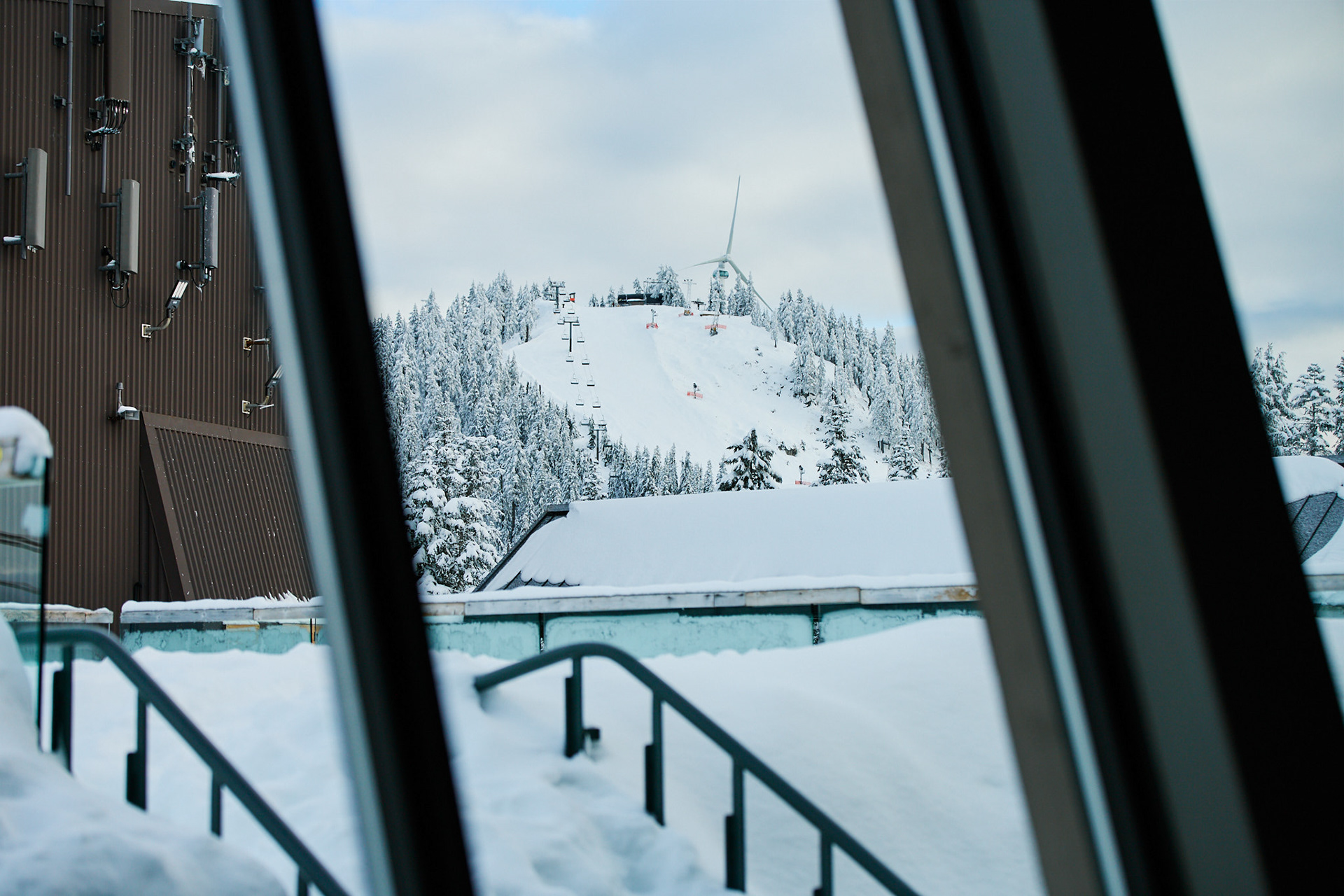 Destination Vancouver Josh Dueck & VASS Demo - Grouse Mountain, BC