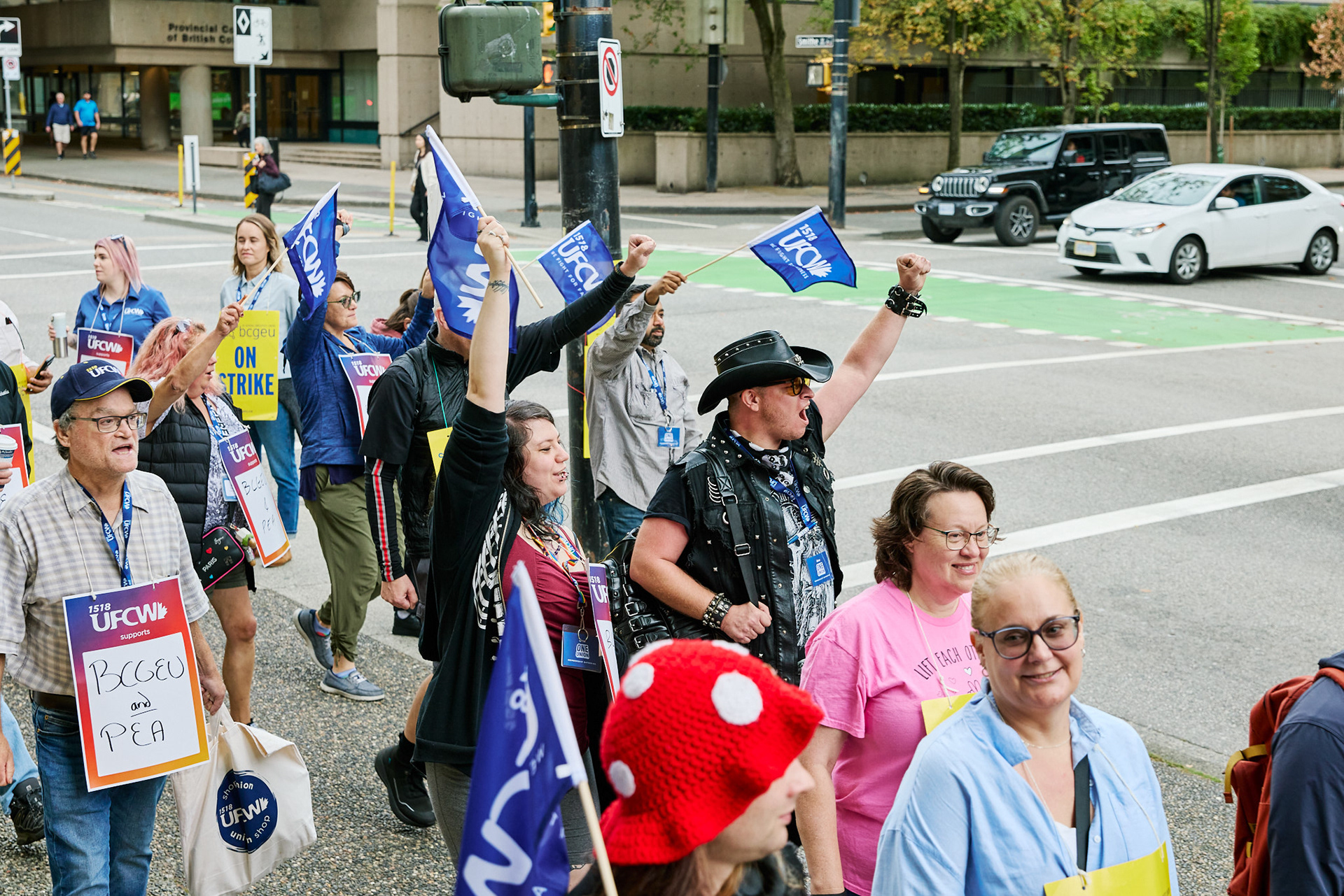 UFCW 1518 supports BCGEU & PEA strike - Vancouver, BC