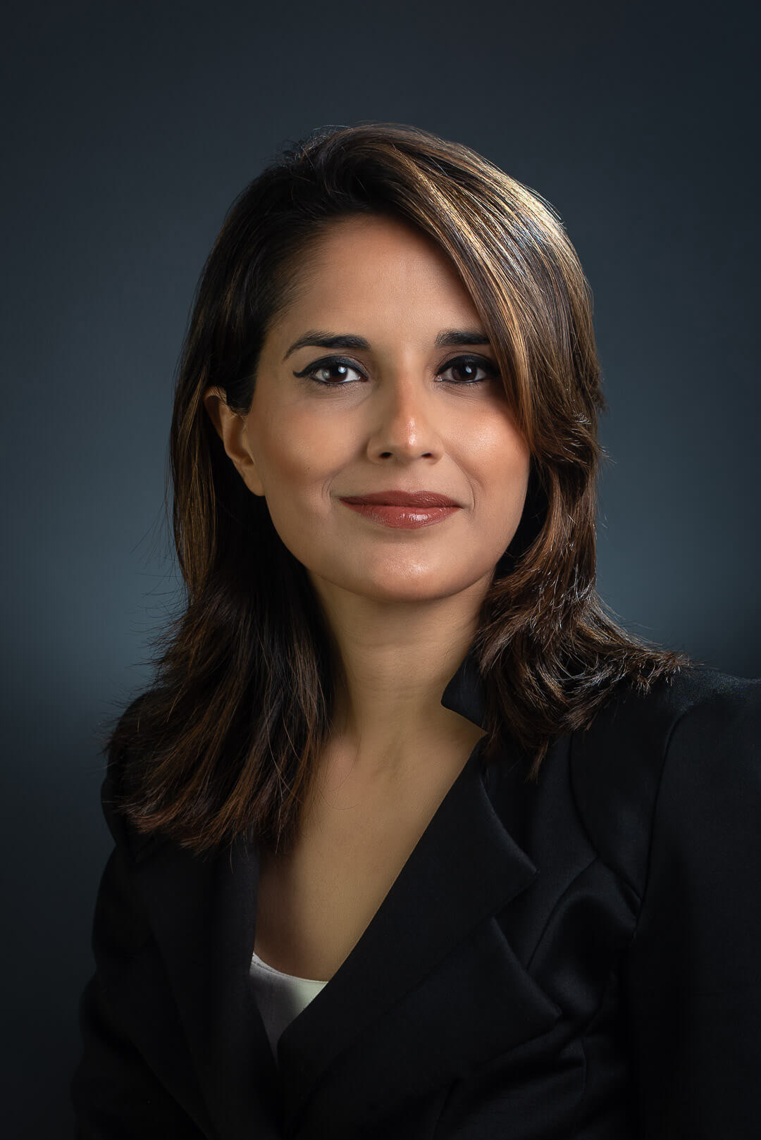 business photo, headshot, portrait, glamour portrait, elegant, power shot, magazine cover shoot