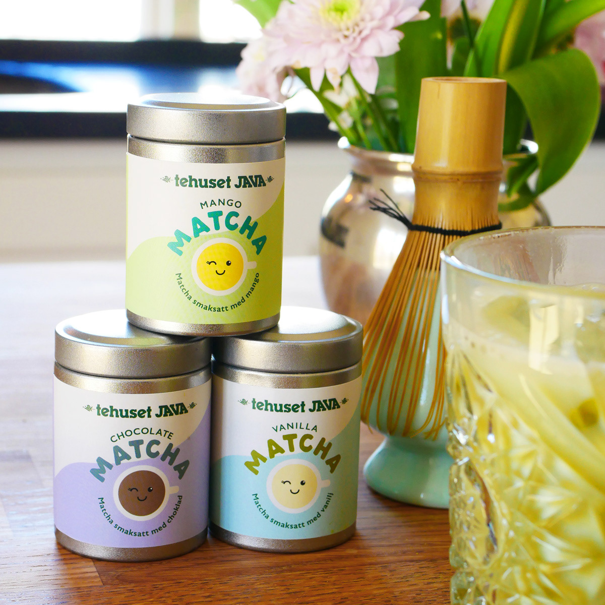 Illustrations and label for matcha tea