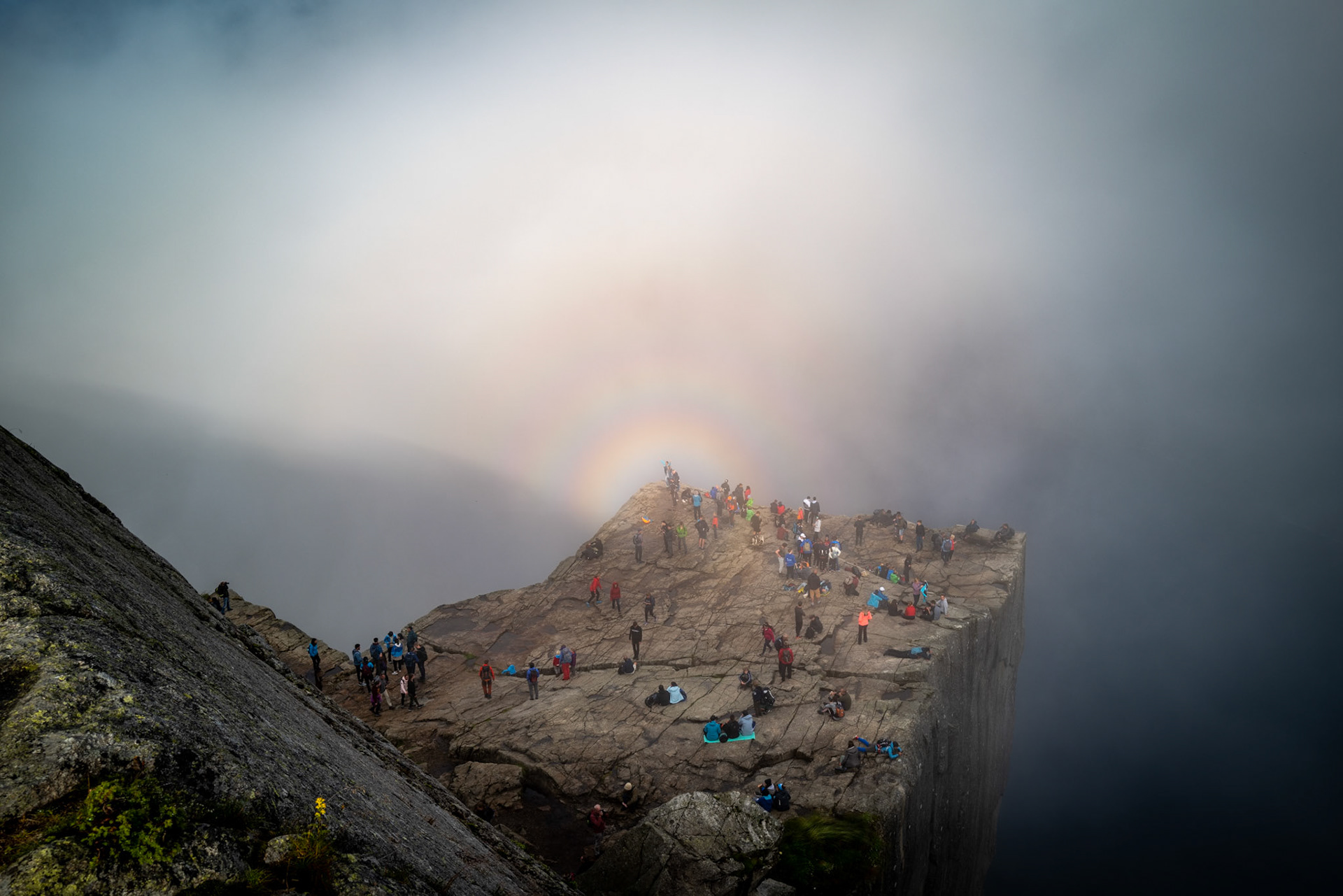 Preikestolen - crowded version part 1