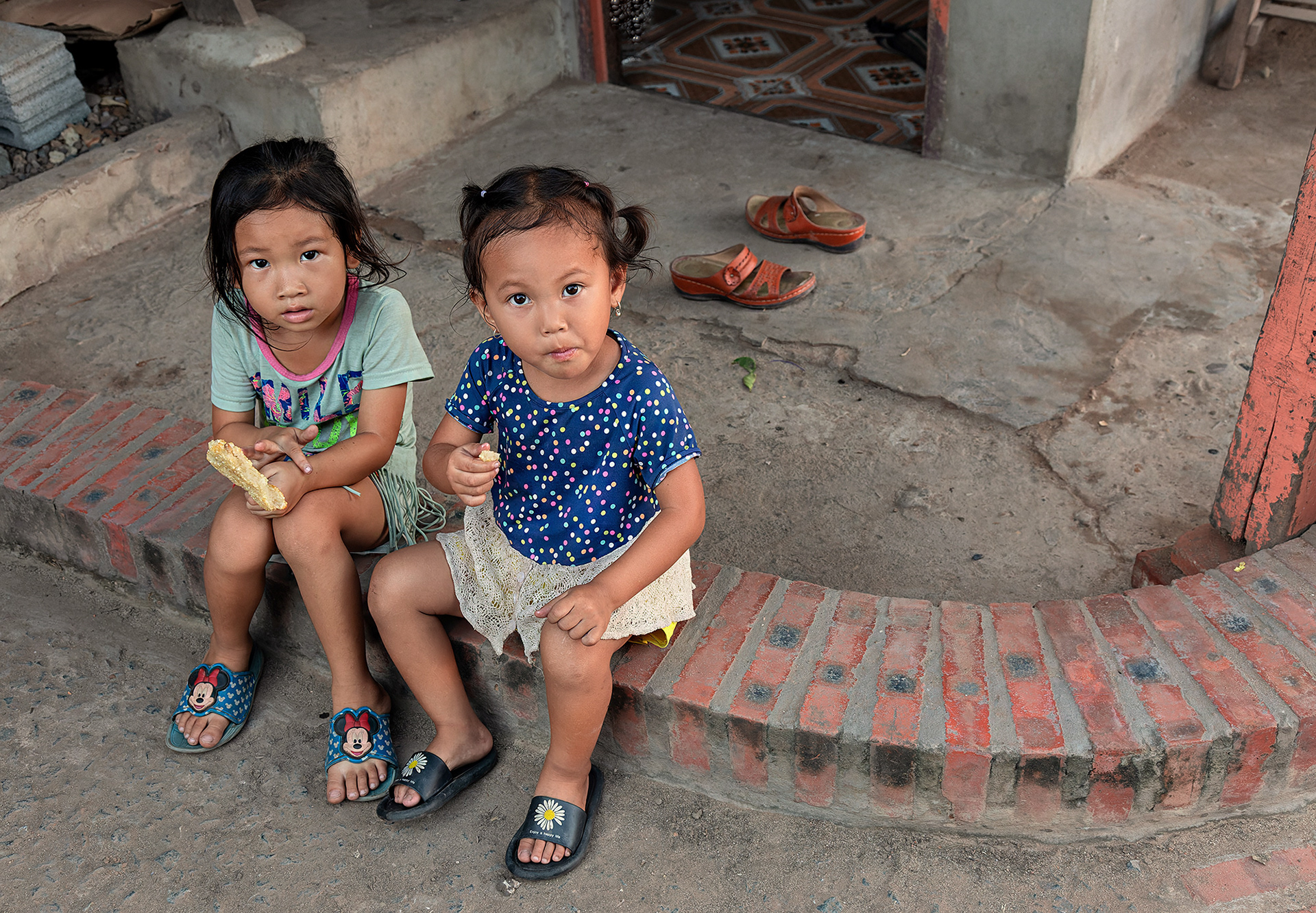 Xanghai, Laos