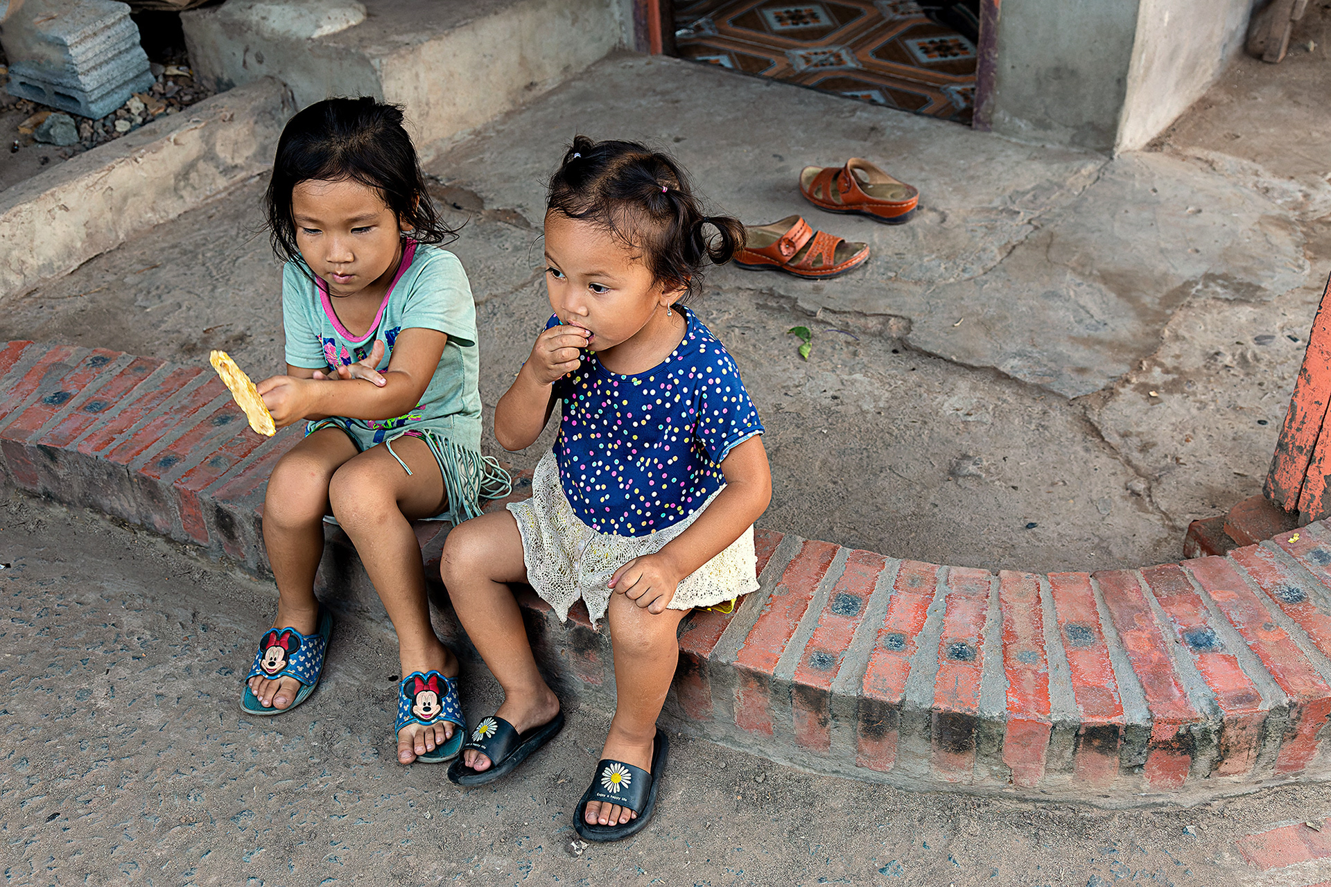 Xanghai, Laos