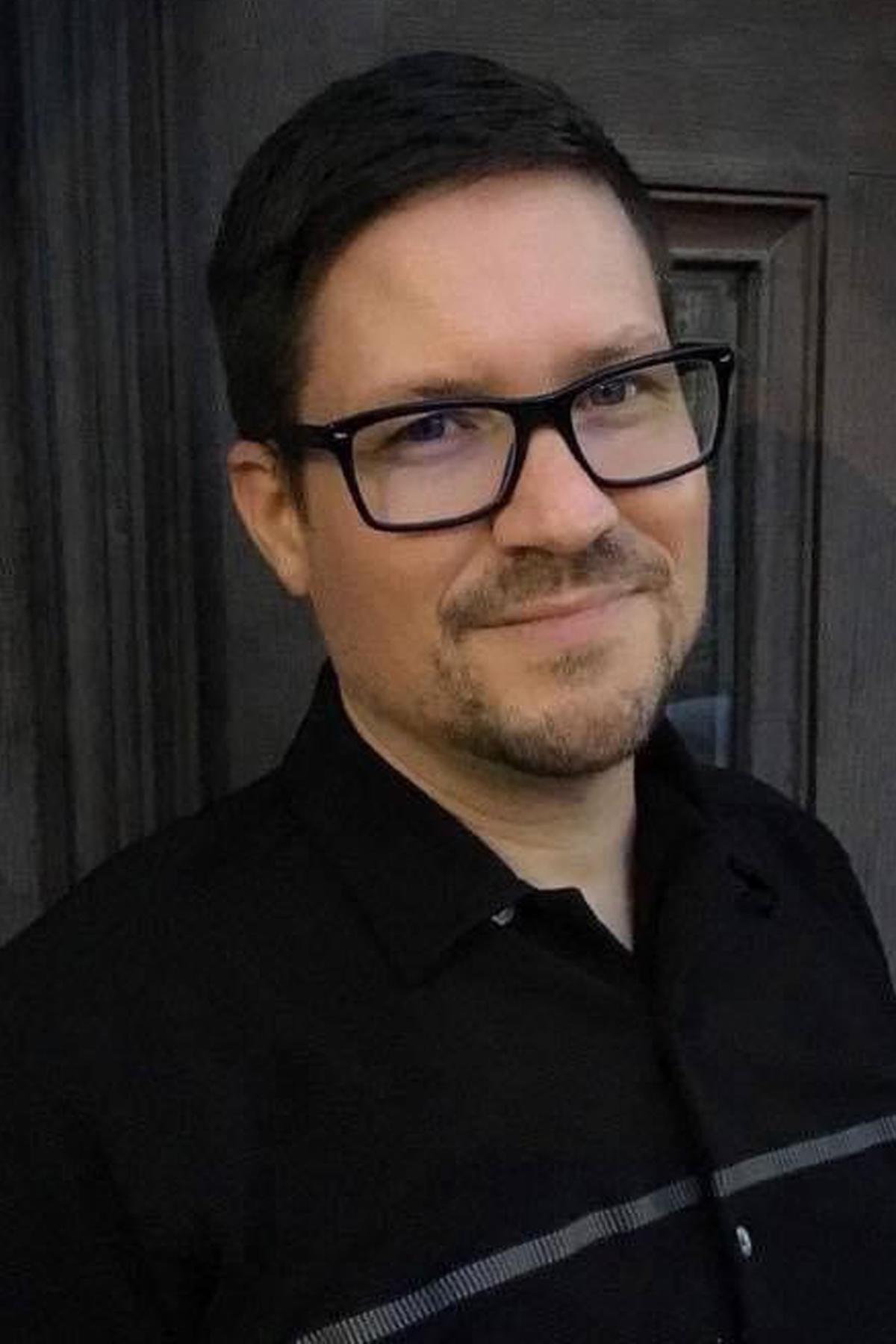 Mark Waters as Preston (Lyft Driver)