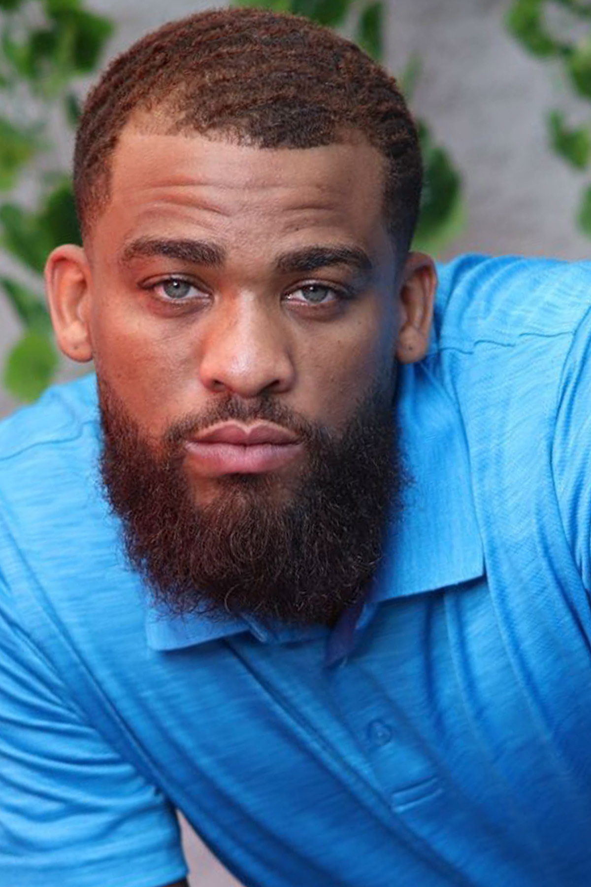 Roy Berry as Carrington Avery