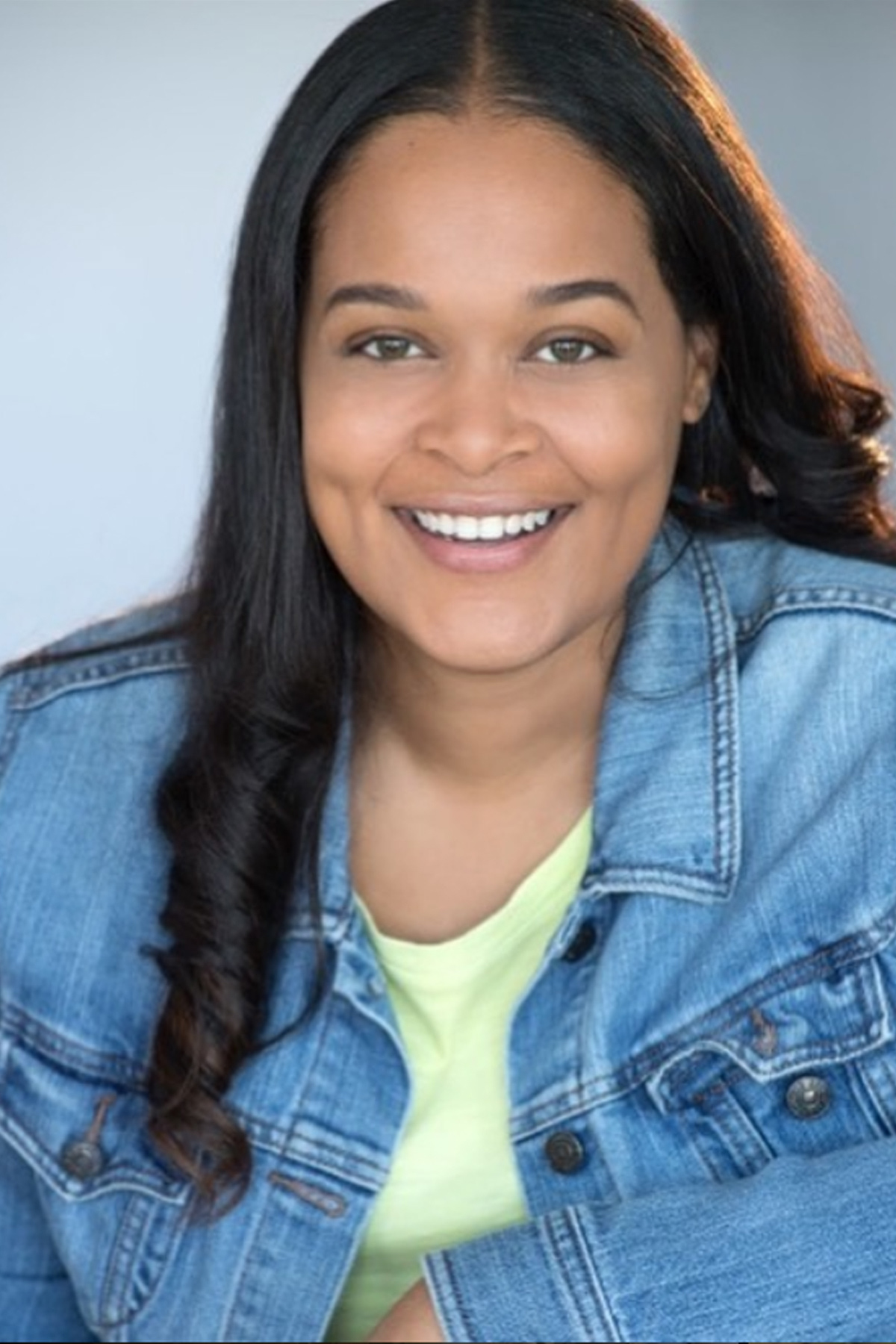 Leslie Perez as Louise Bryant (also in The Rule)