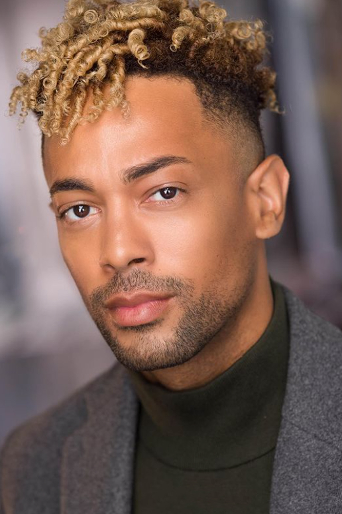 Gil Jackson as Damon Trevors