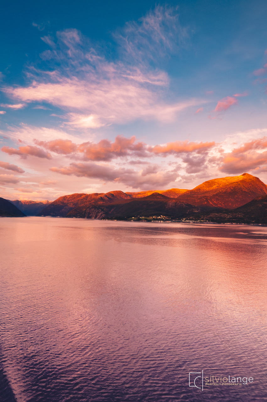Sonnenuntergang im Sognefjord