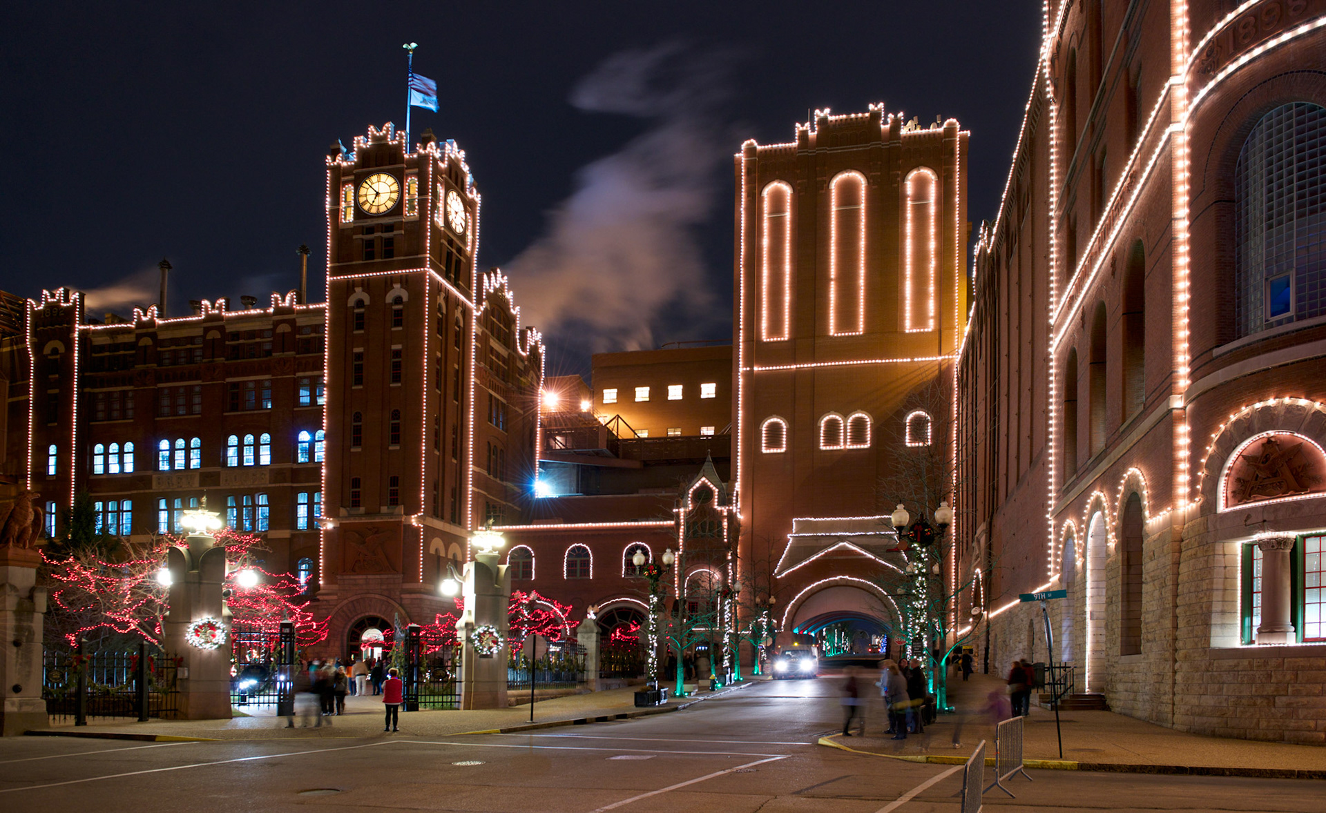 Holiday lights on December 28, 2013.