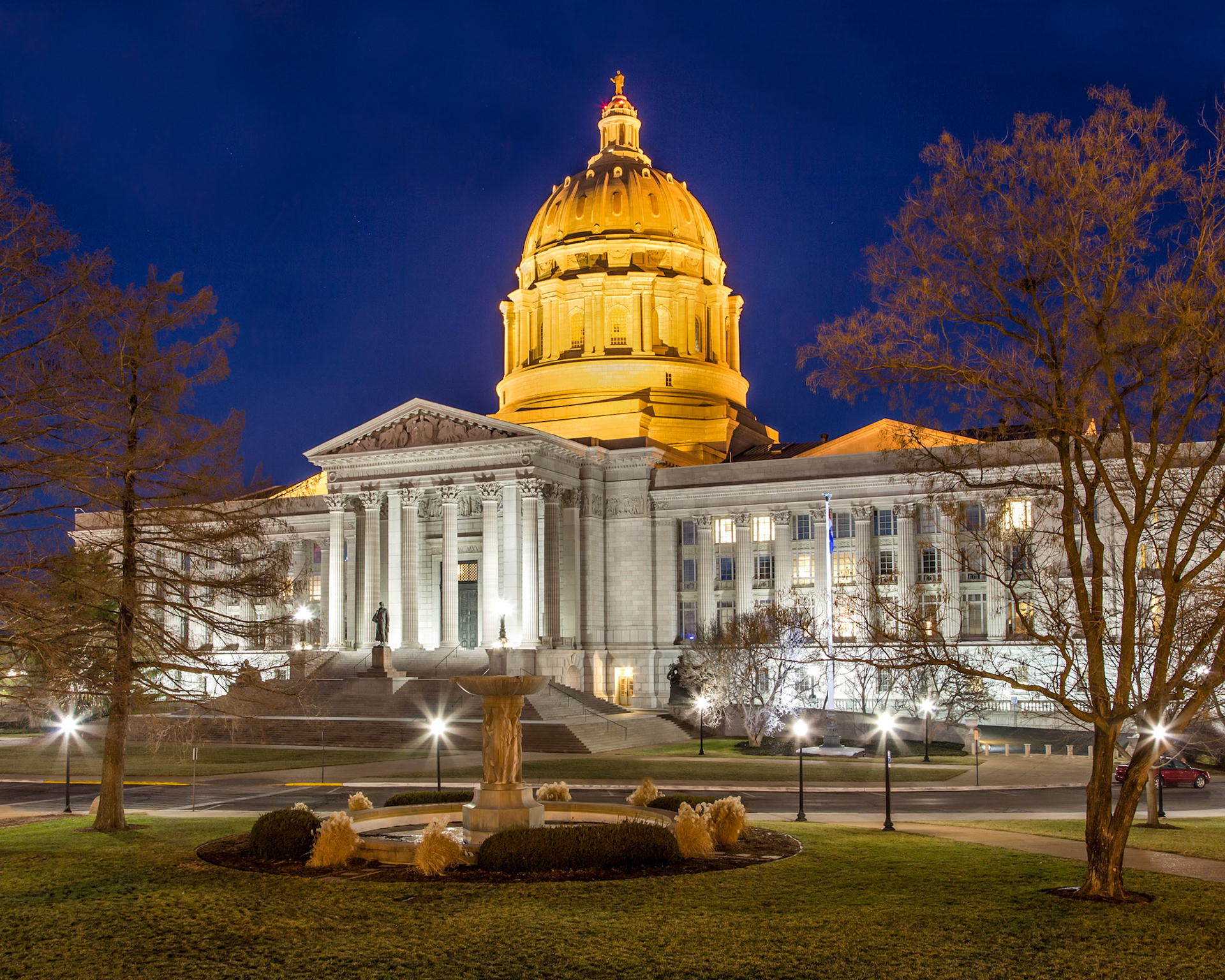 Missouri, state capitol building, capitol, night, ligths, lighting