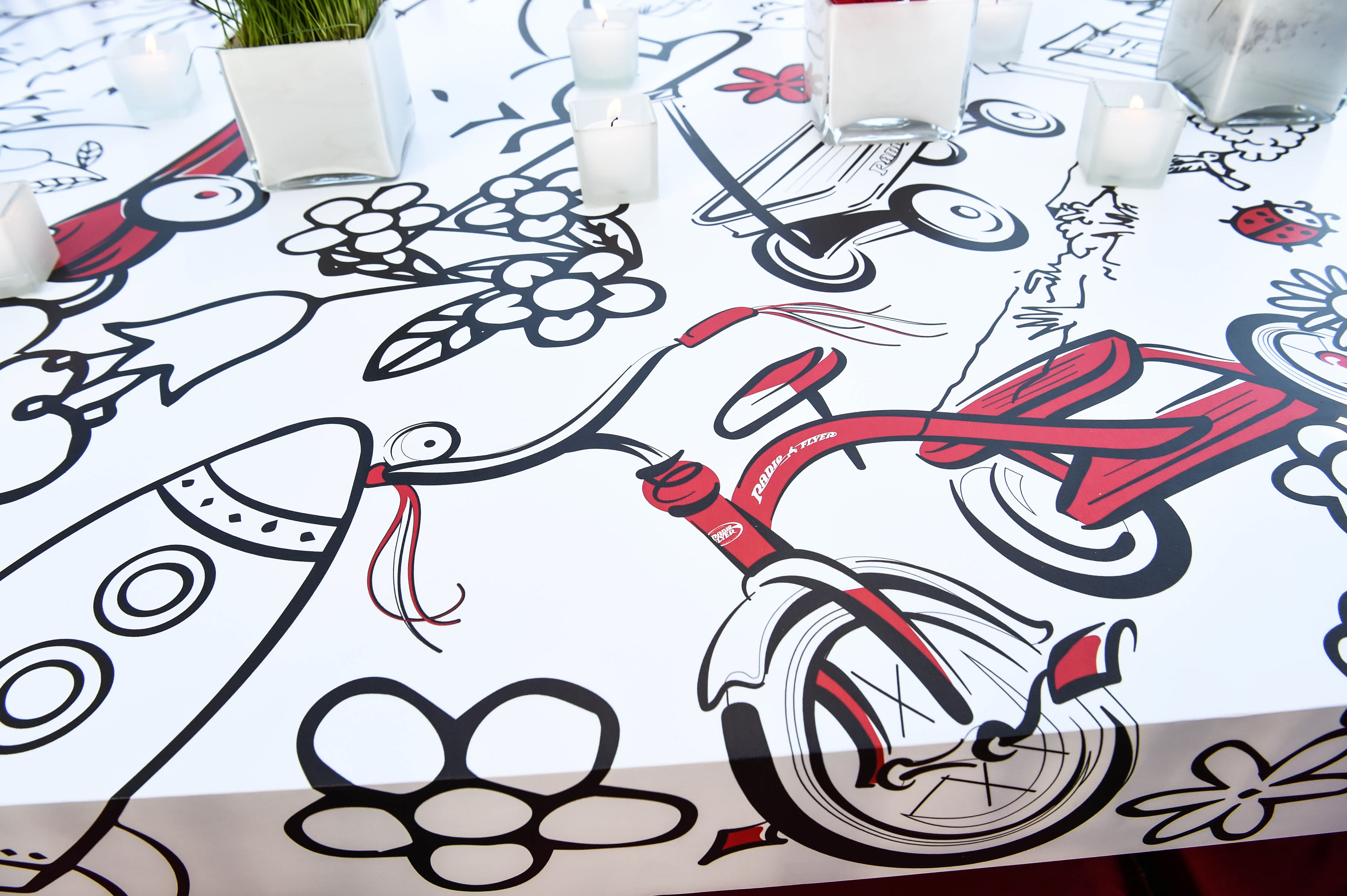 EXPERIENTIAL COLORING BOOK TABLE TOPS