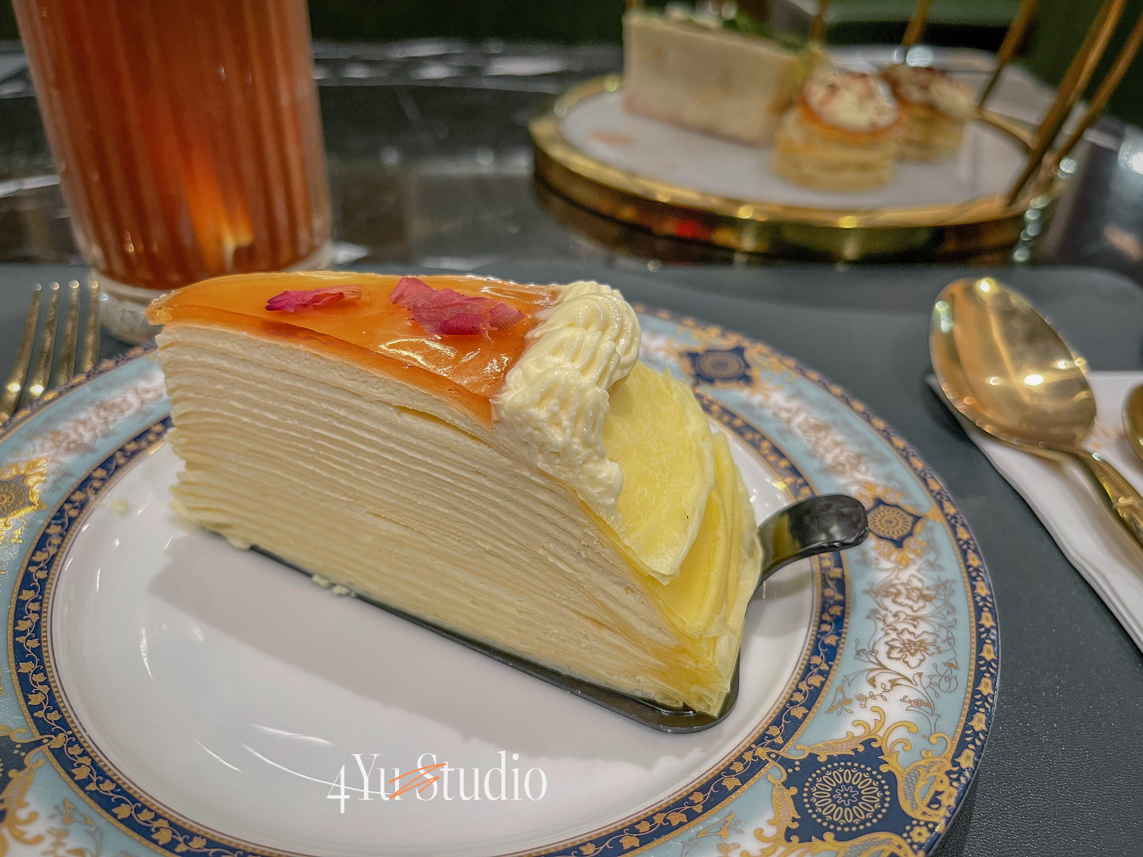4yustudio - Rose Crepe Cake