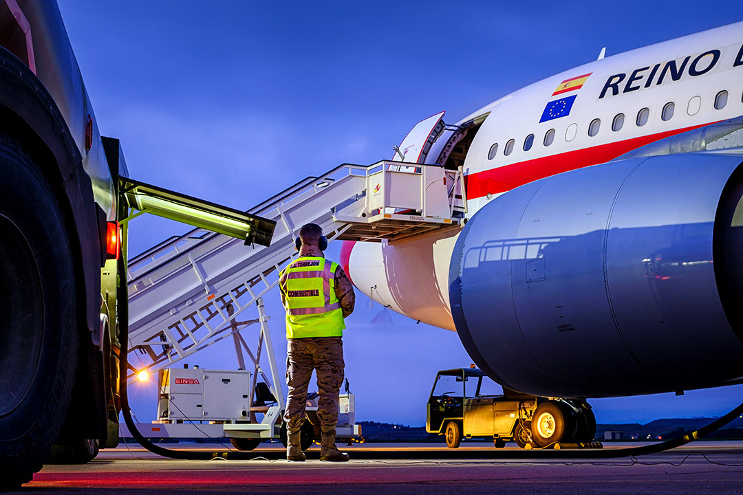 Airbus A310 of the 45th Spanish Air Force Group refuelling.