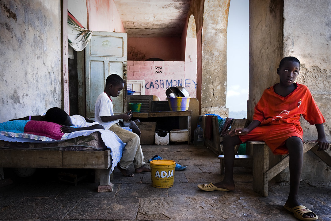 Children in the porch of a house of Gore. 