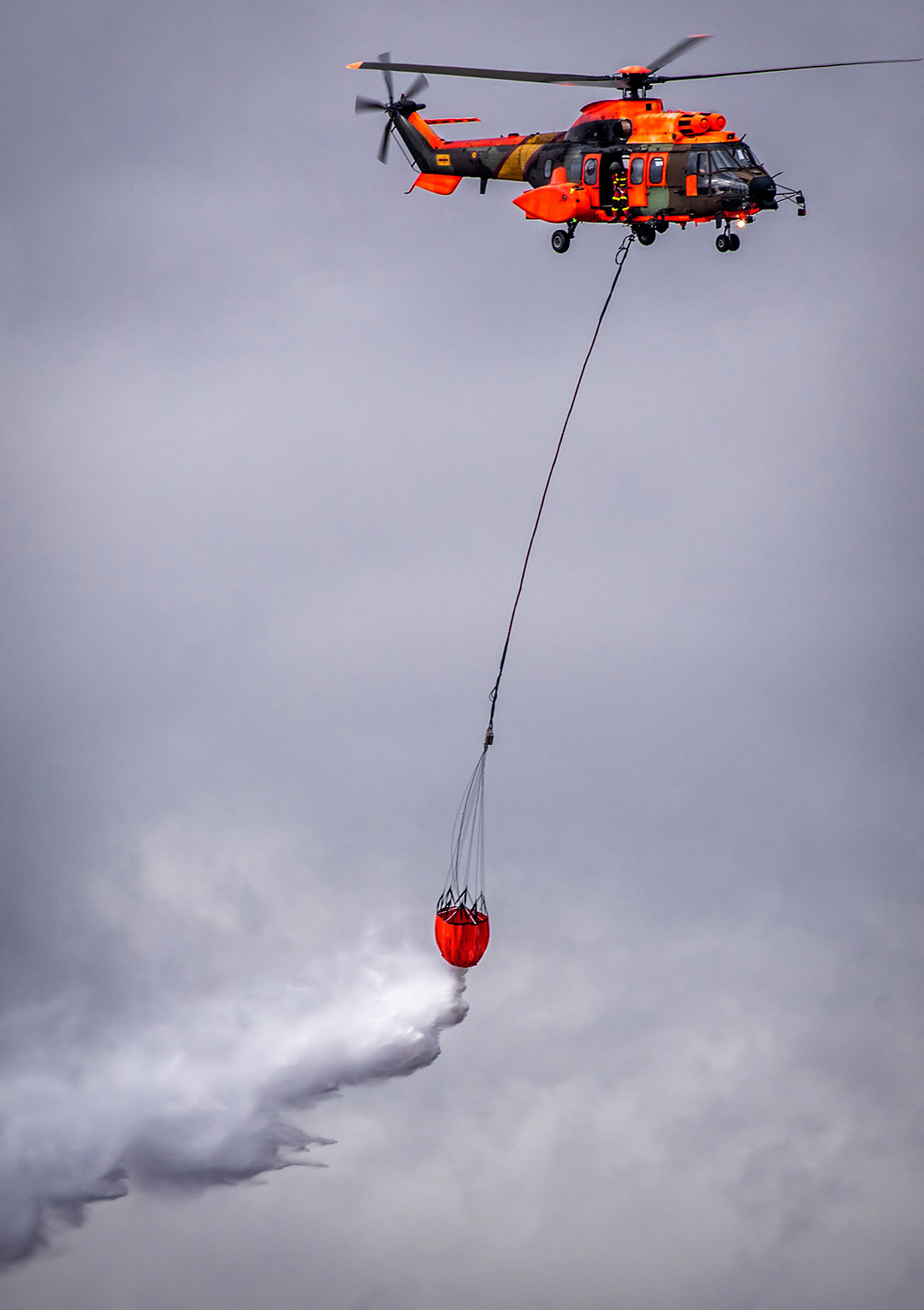Eurocopter AS-532 Cougar in Aire 75' Air show in Torrejón de Ardóz Air Base. 