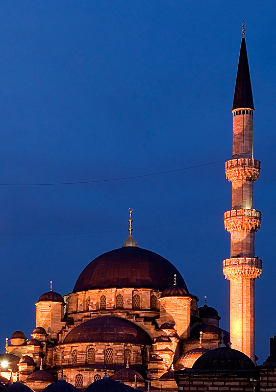 Yeni Camii ( New Mosque ) in Istanbul. 