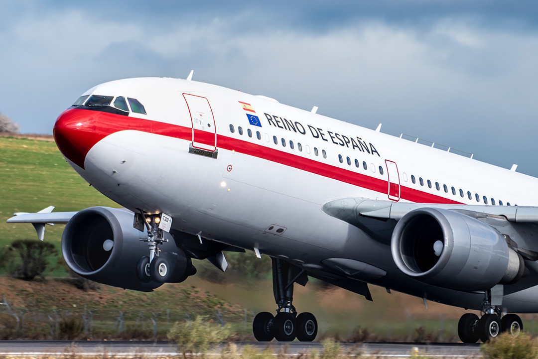 Airbus A310 of the 45th Spanish Air Force Group landing.