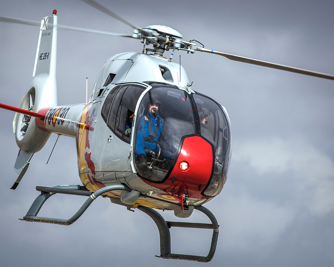 Aspa Patrol (Spanish Air Force's helicopters acrobatic patrol) in Aire 75 International Airshow 