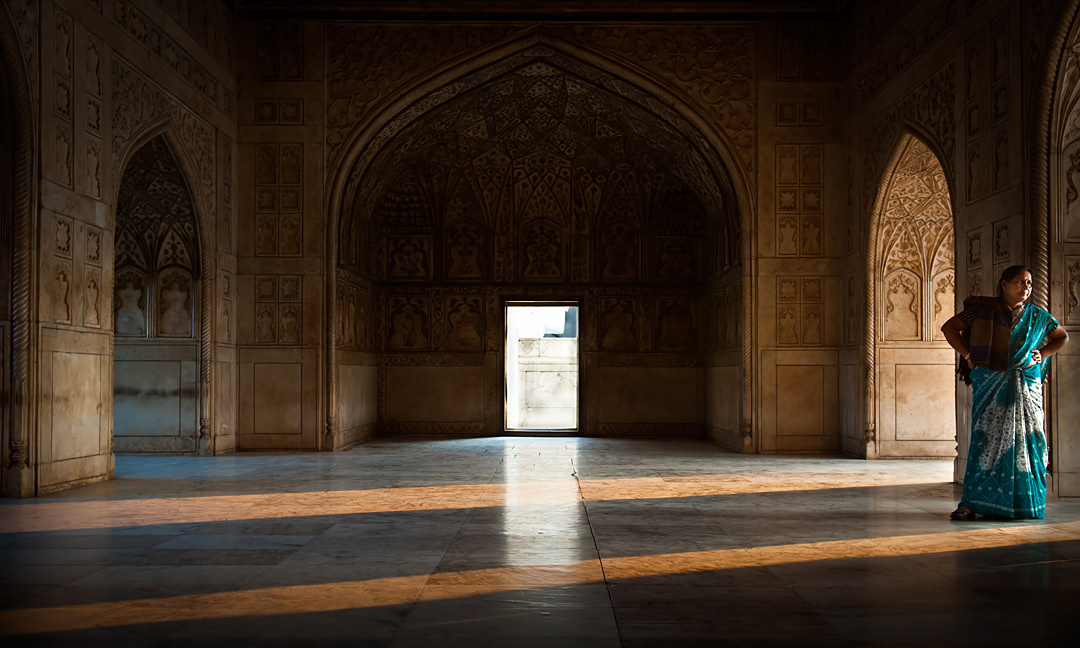 Woman in Agra's Fort 