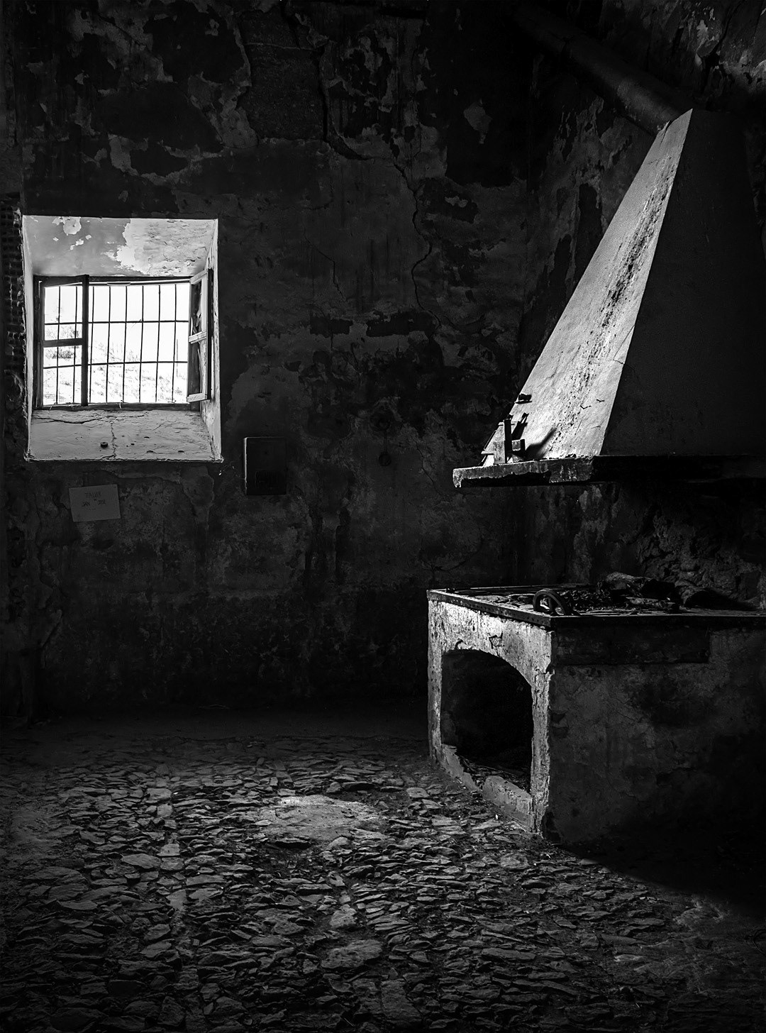 25 Garcíez, antigua herrería en el Palacio de los Marqueses de Viana