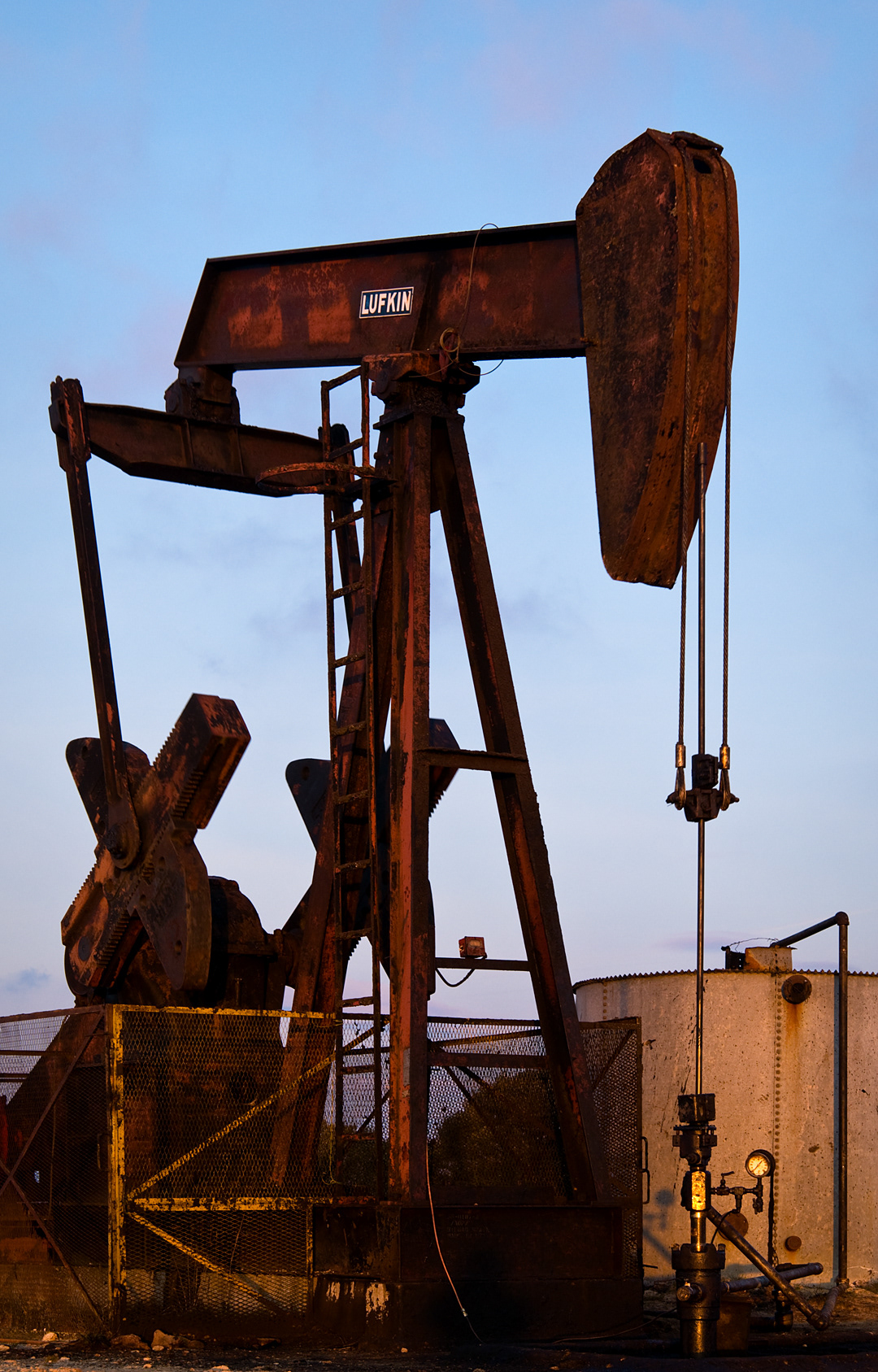 Petrol station near Sargentes de La Lora (Burgos, Spain) 