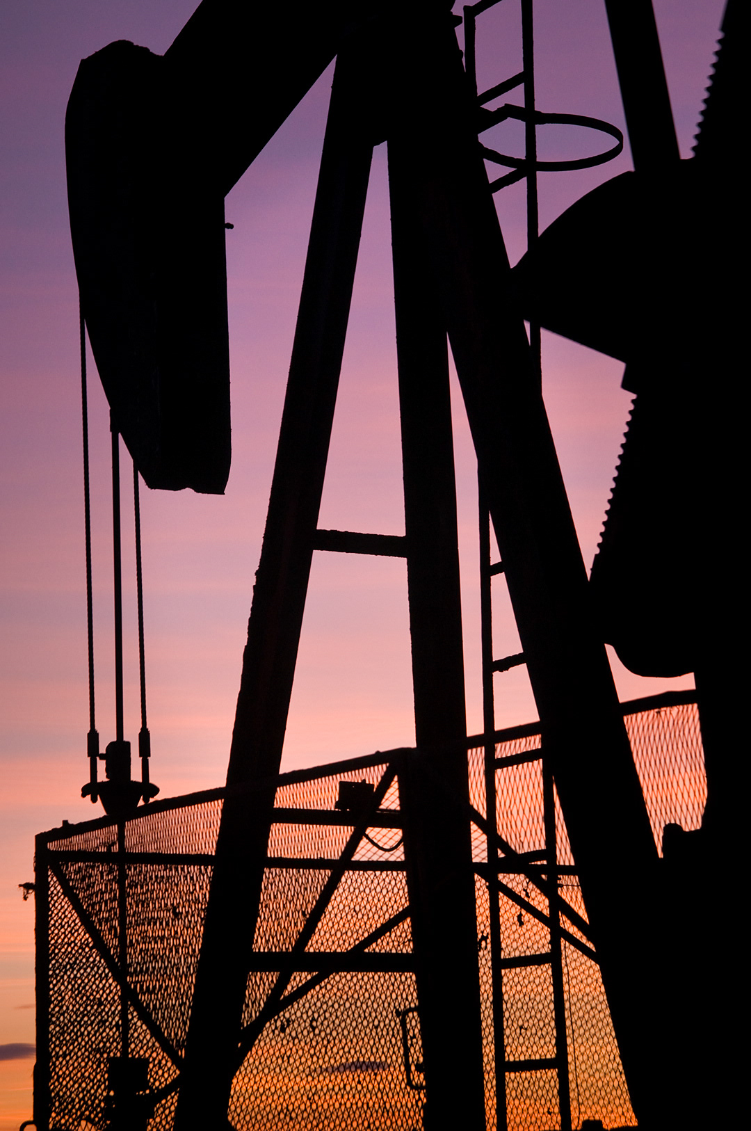 Petrol station near Sargentes de La Lora (Burgos, Spain) 