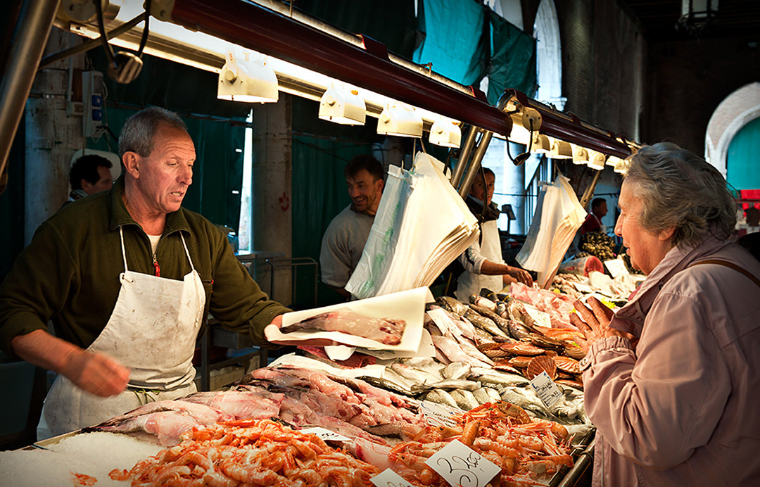 Rialto market . 