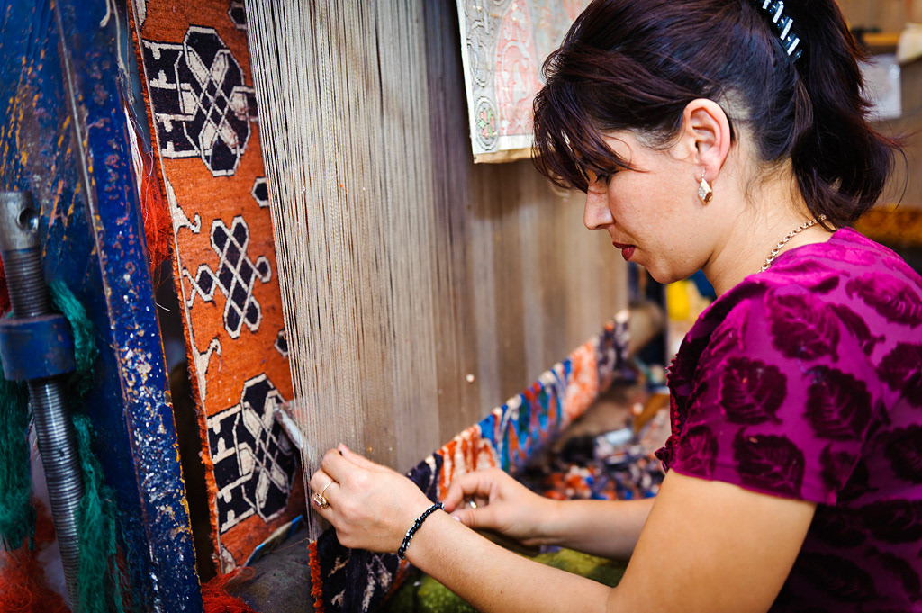   Khiva (Ichon-Qala) Carpets factory. 