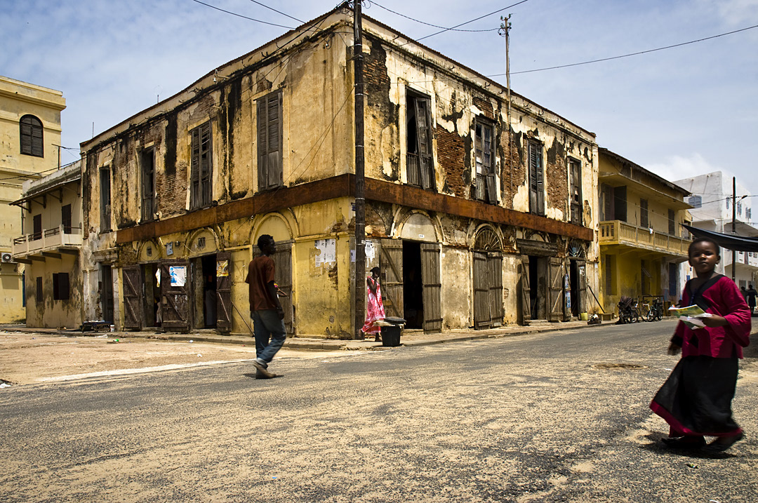 Old colonial houses in the streets of Saint-Louis du Senegal. 