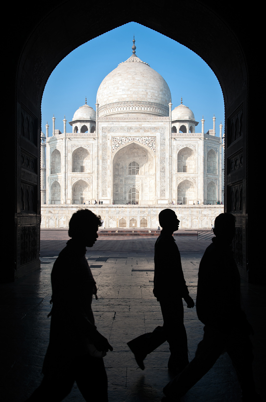 Taj Mahal from Jawab's door (Agra).