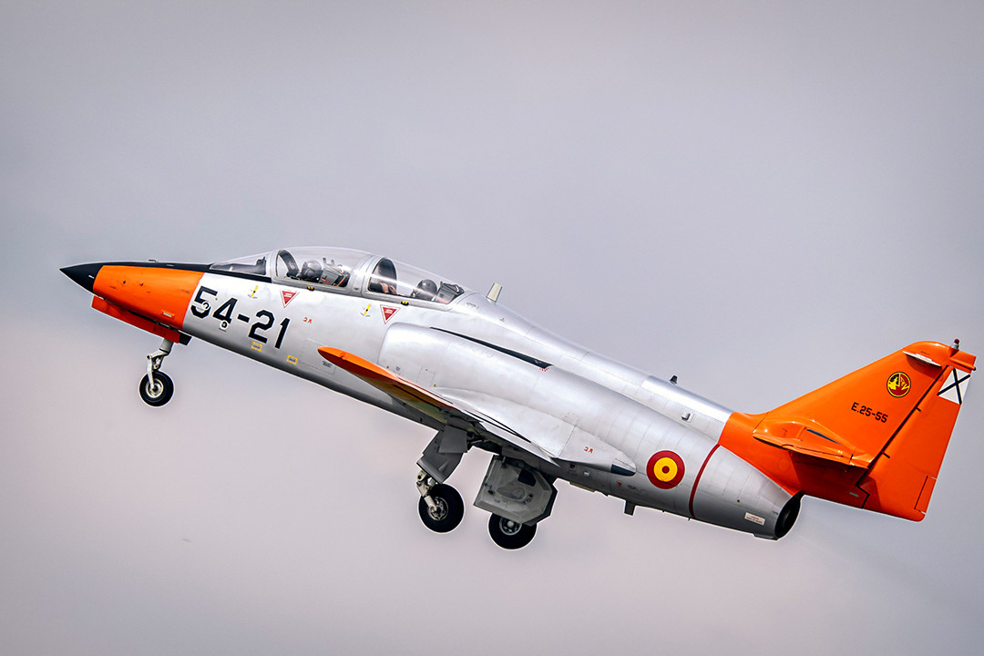 A CASA C-101 "Mirlo" two-seater from the Spanish Air Force's Armament and Experimentation Logistics Center taking off.