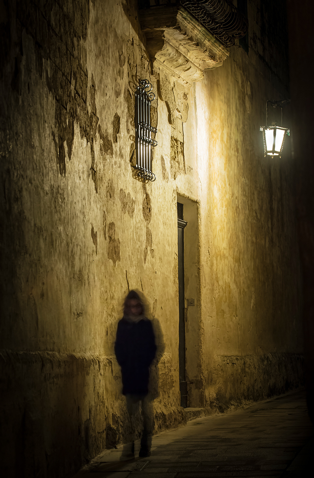 Streets of Mdina at night. 