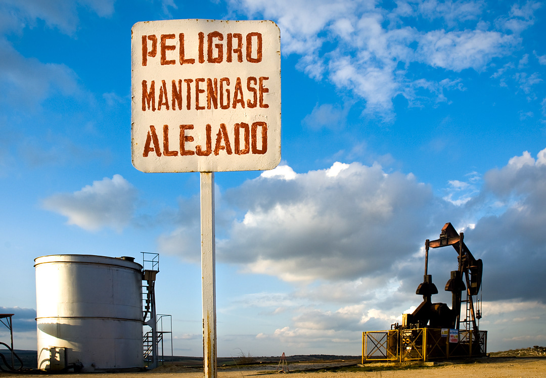 Petrol station near Sargentes de La Lora (Burgos, Spain) 