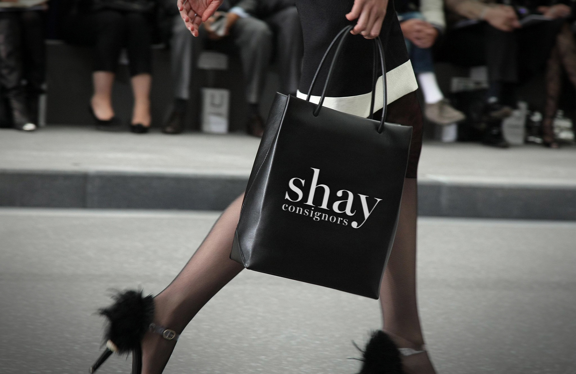 packaging/shopping bag