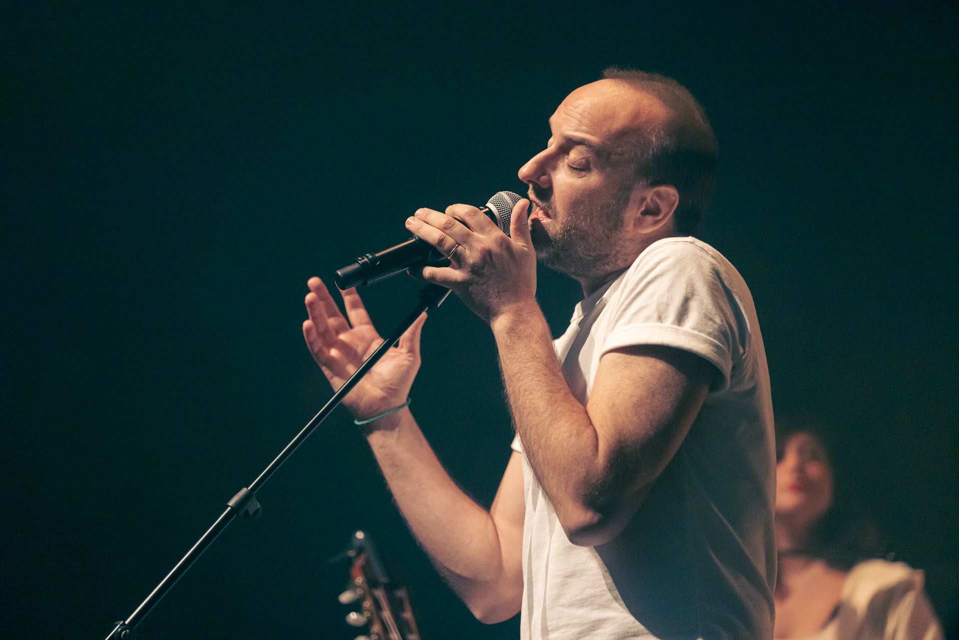 Ours en concert au café de la danse 2021 Mi-Clos