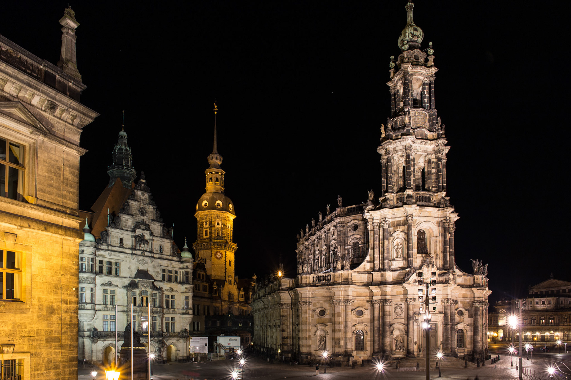 Church of the Royal Court and Royal Palace