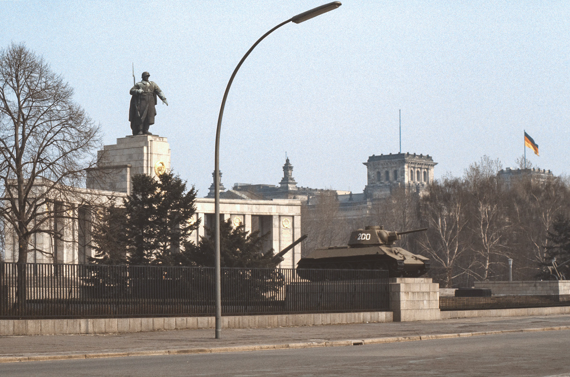 Sowjetisches Ehrenmal im Tiergarten