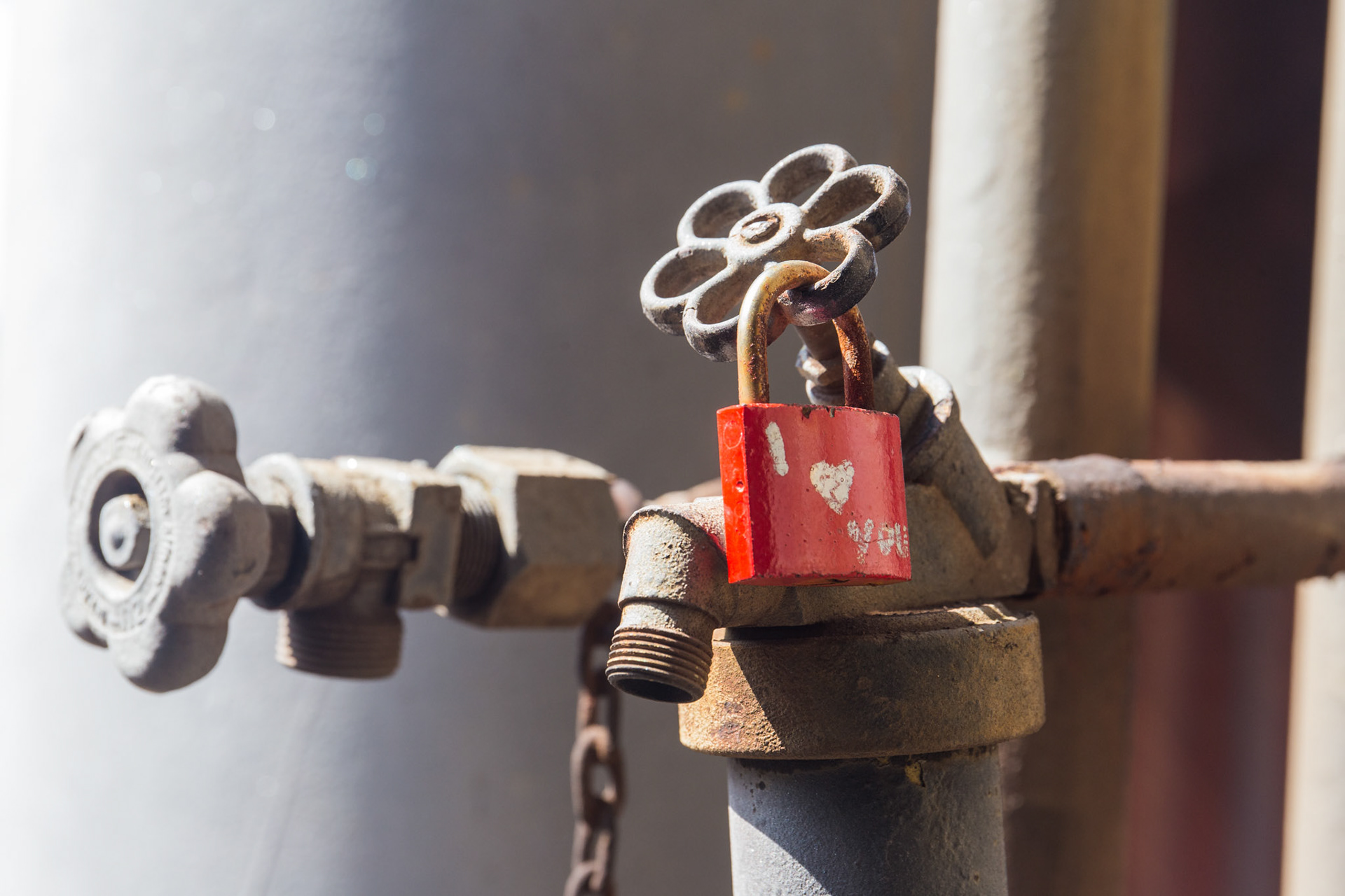 Love Lock on Valve