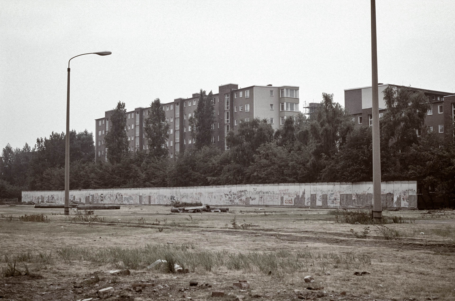 Vorderes Sperrelement