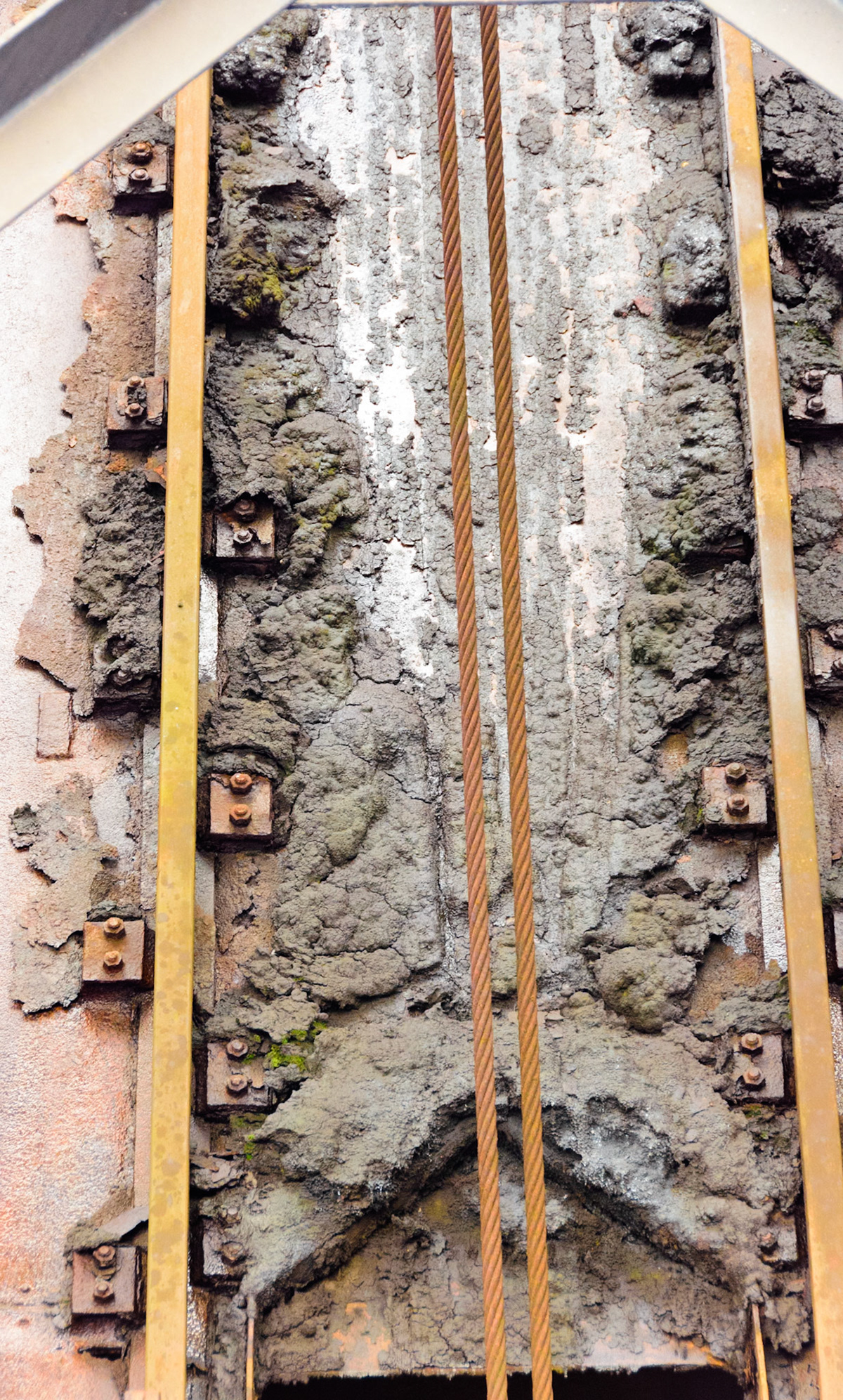 Tracks Upward