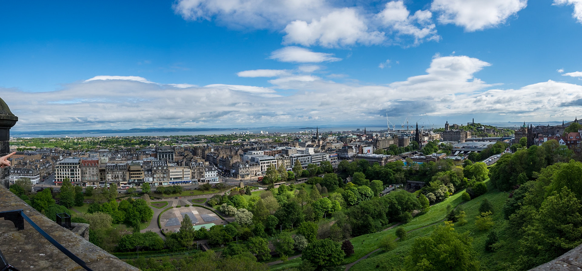 Pano of Edinburgh