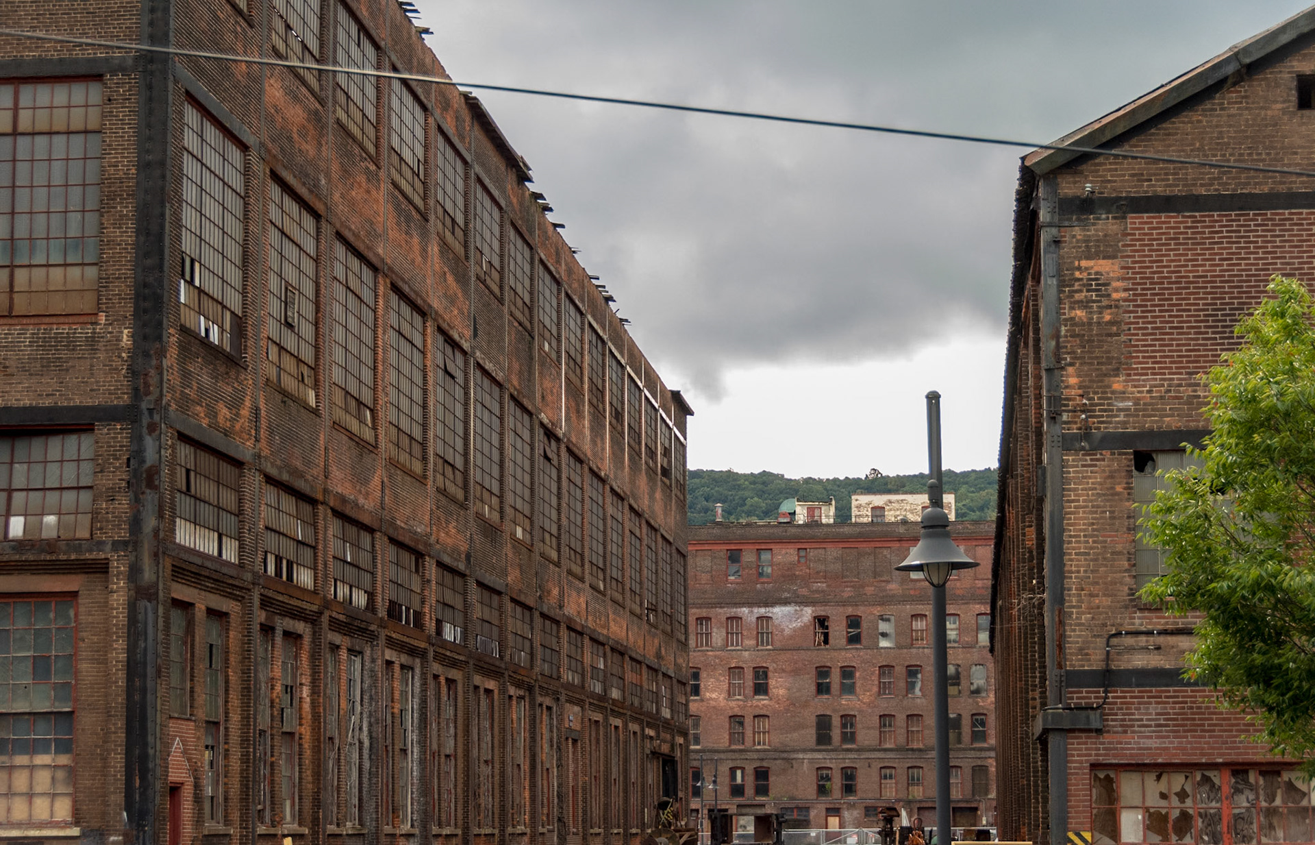 Abandoned Alleyway