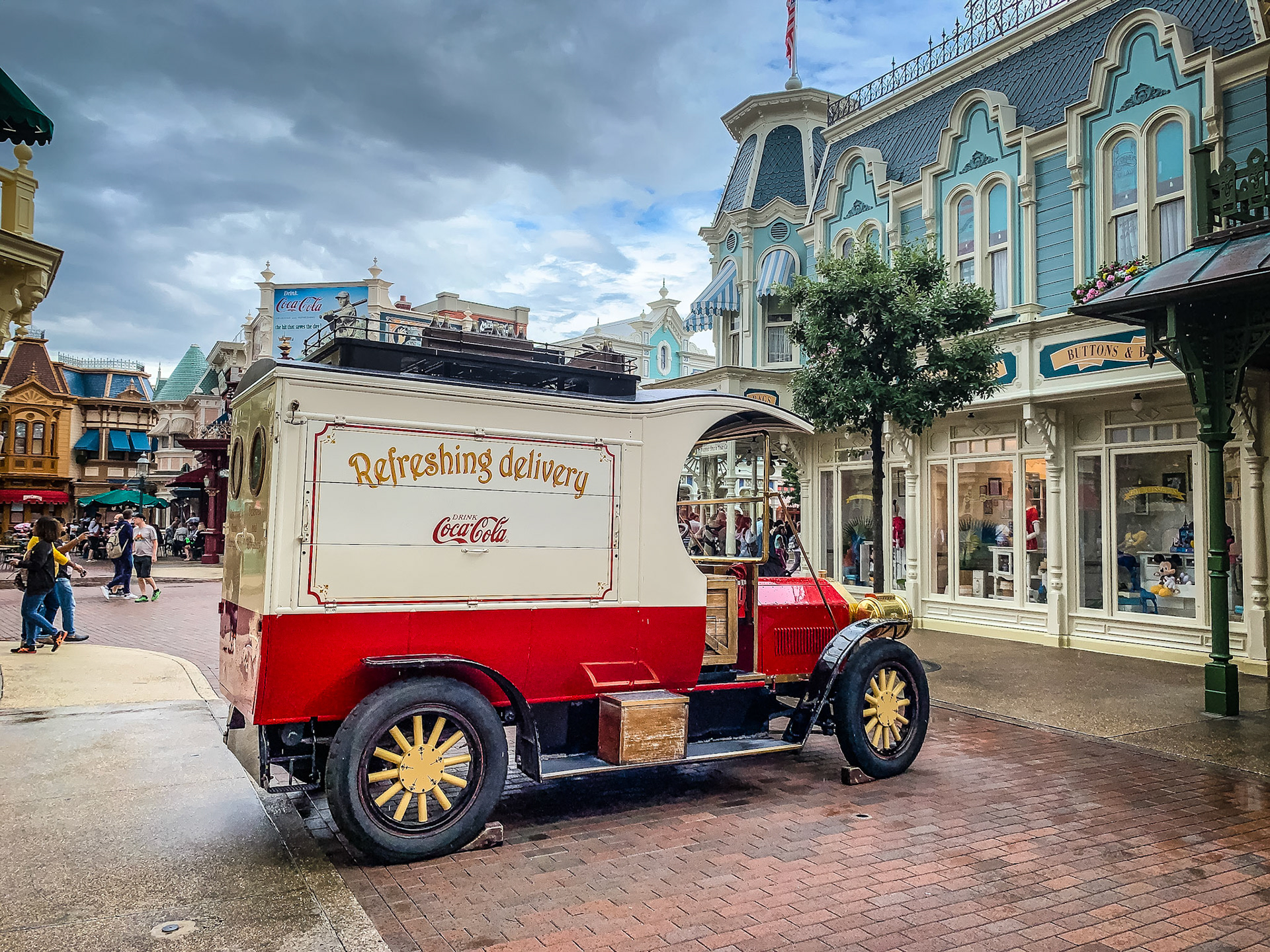 Disneyland Paris Webcam Main Street David Lewins - Photography: Places